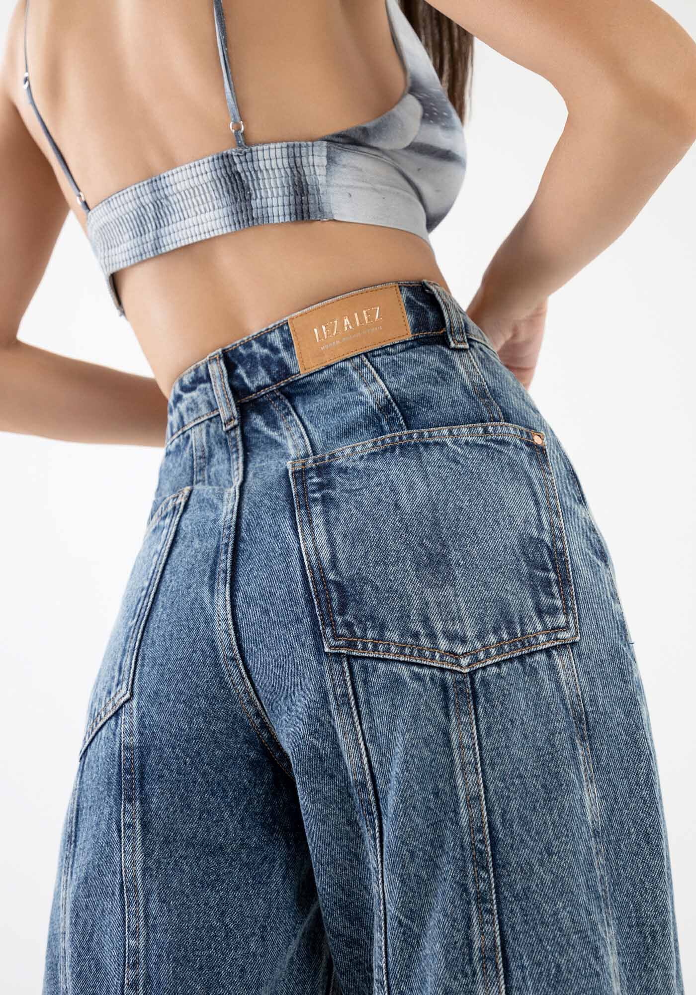 Cal&ccedil;a Jeans Pantalona com Recortes Pespontados, , large.