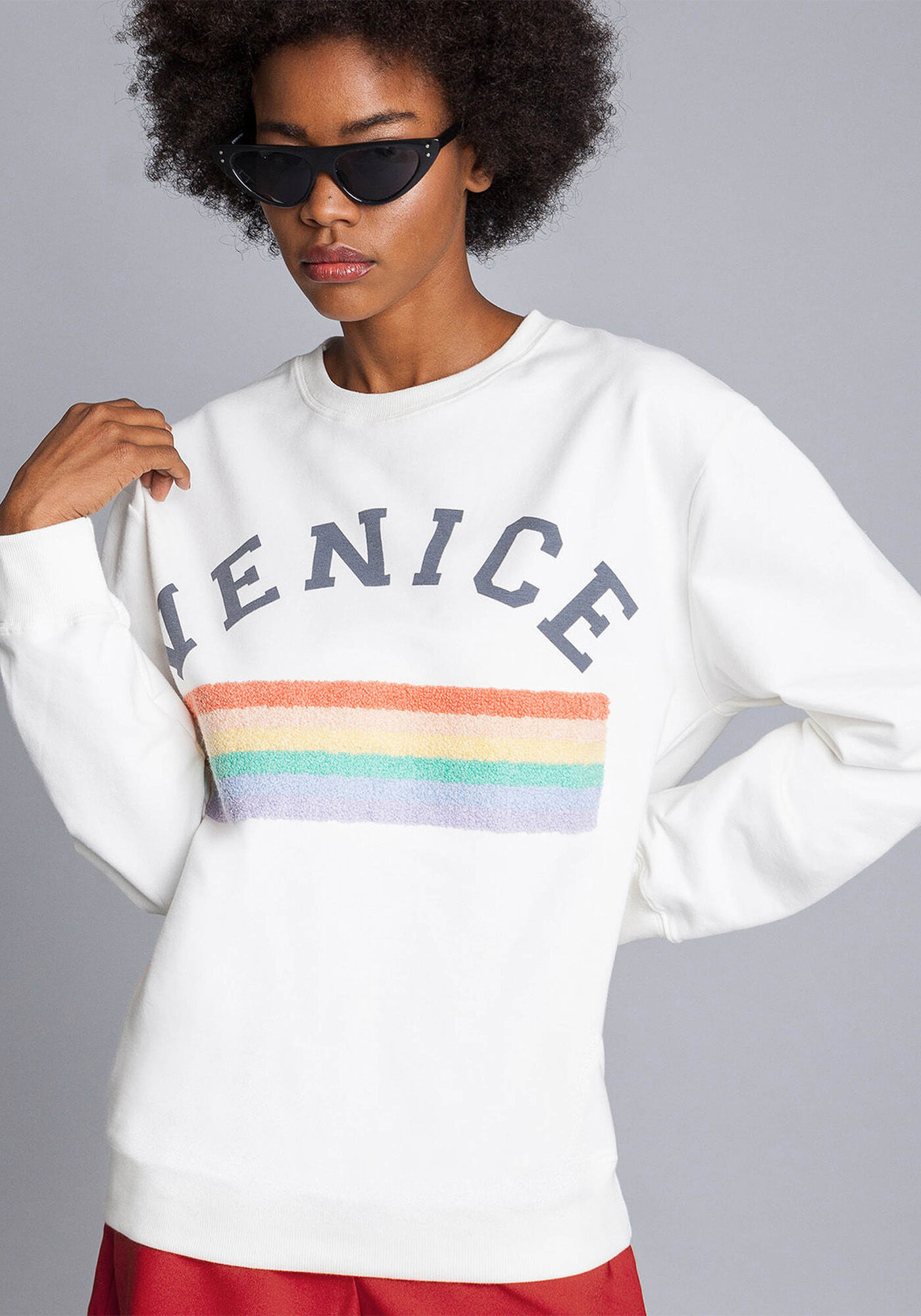 Blus&atilde;o Estampa e Bordado, , large.