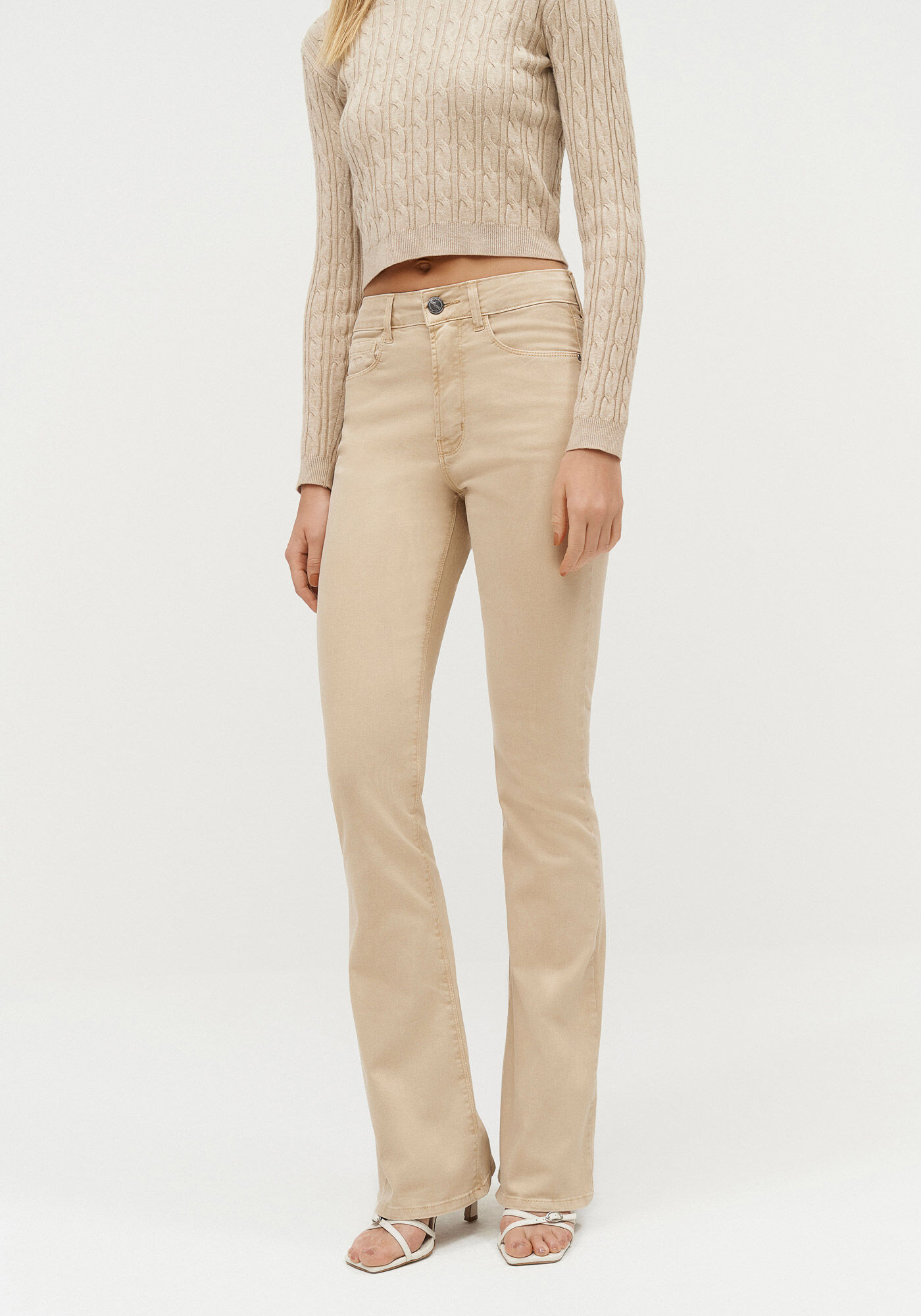 Cal&ccedil;a Sarja Flare Boot Cut com Cintura Alta, , large.