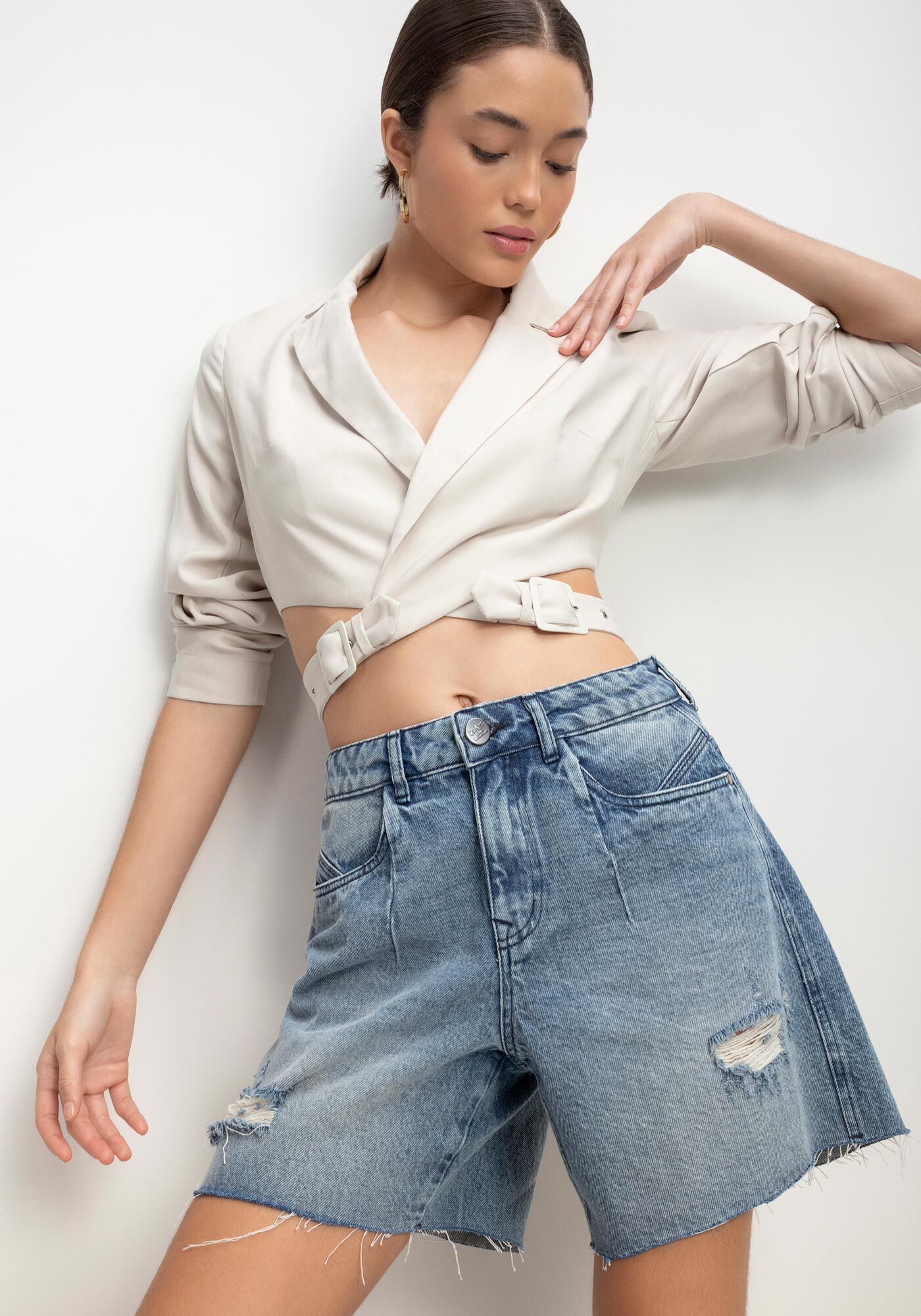 Bermuda Jeans Boyfriend Destroyed Marmorizada, JEANS, large.