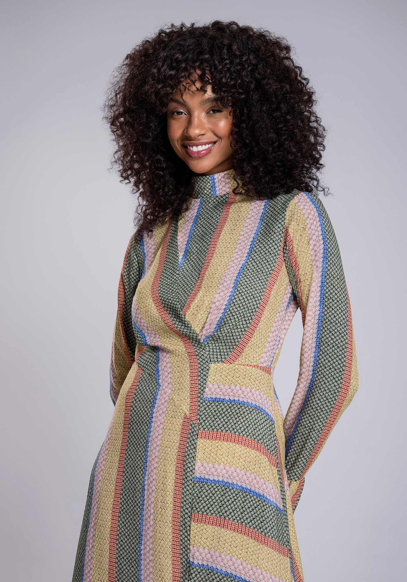 Vestido manga longa de lã hot sale