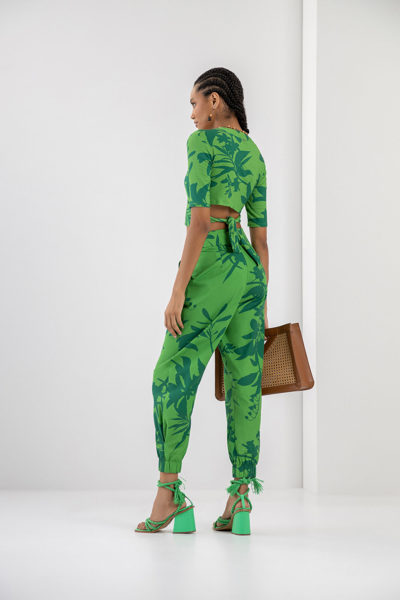 Blusa Canelada Estampada com Decote Transpassado, , large.