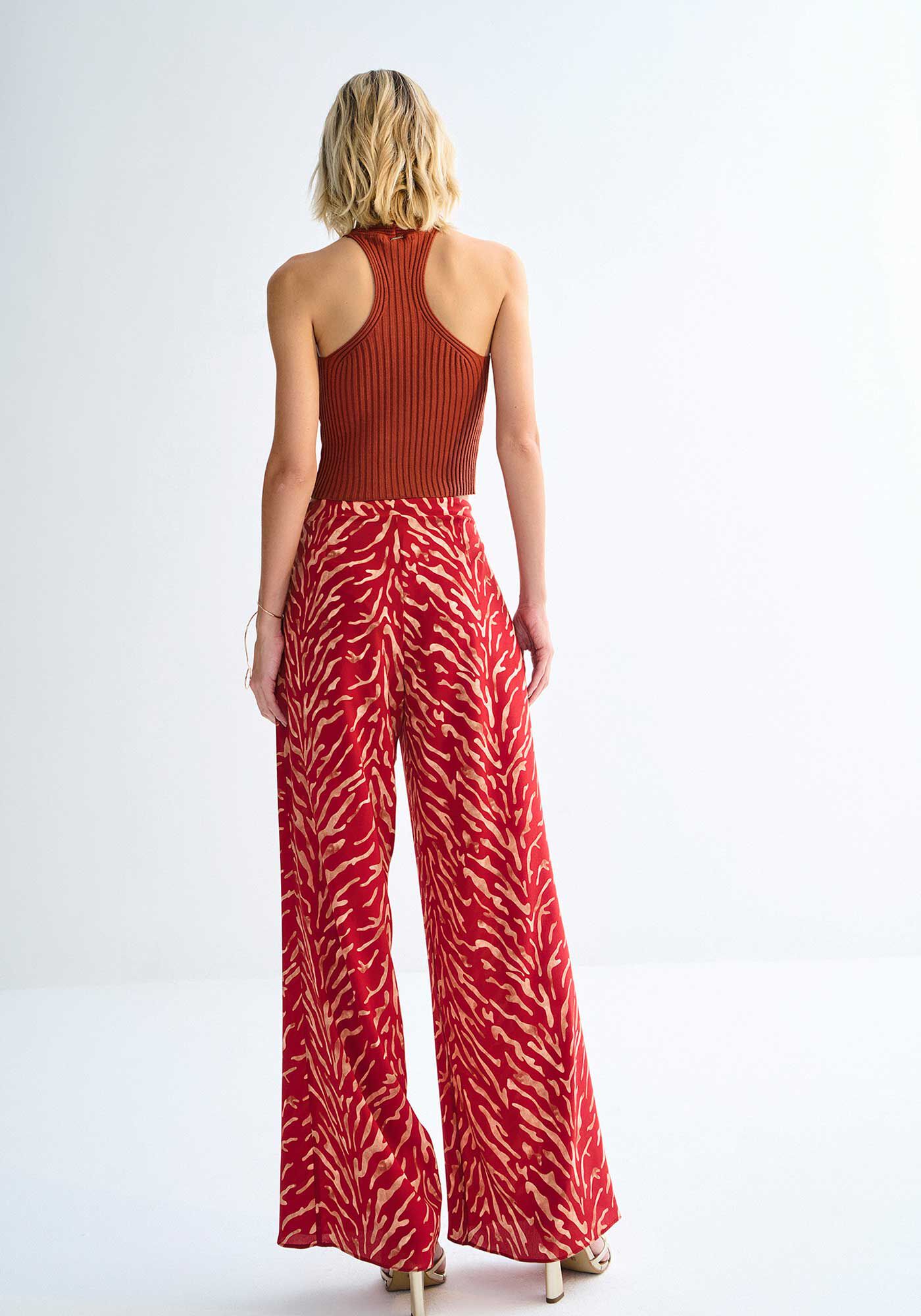 Cal&ccedil;a Pantalona Cintura Alta em Chiffon Estampada, SAND VERMELHO, large.