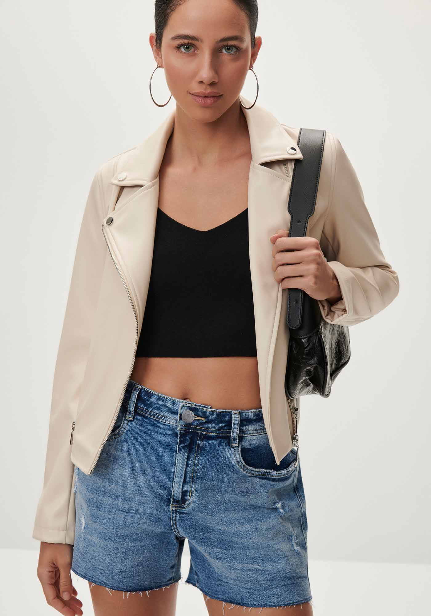 Shorts Jeans Boyfriend com Bordado Bolsos, , large.