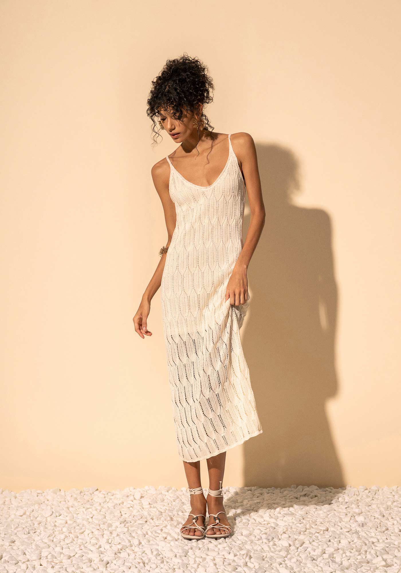 Vestido Ch&aacute; De Al&ccedil;as Com Decote Em V Em Malha Tric&ocirc;, BEGE ALHAMBRA, large.