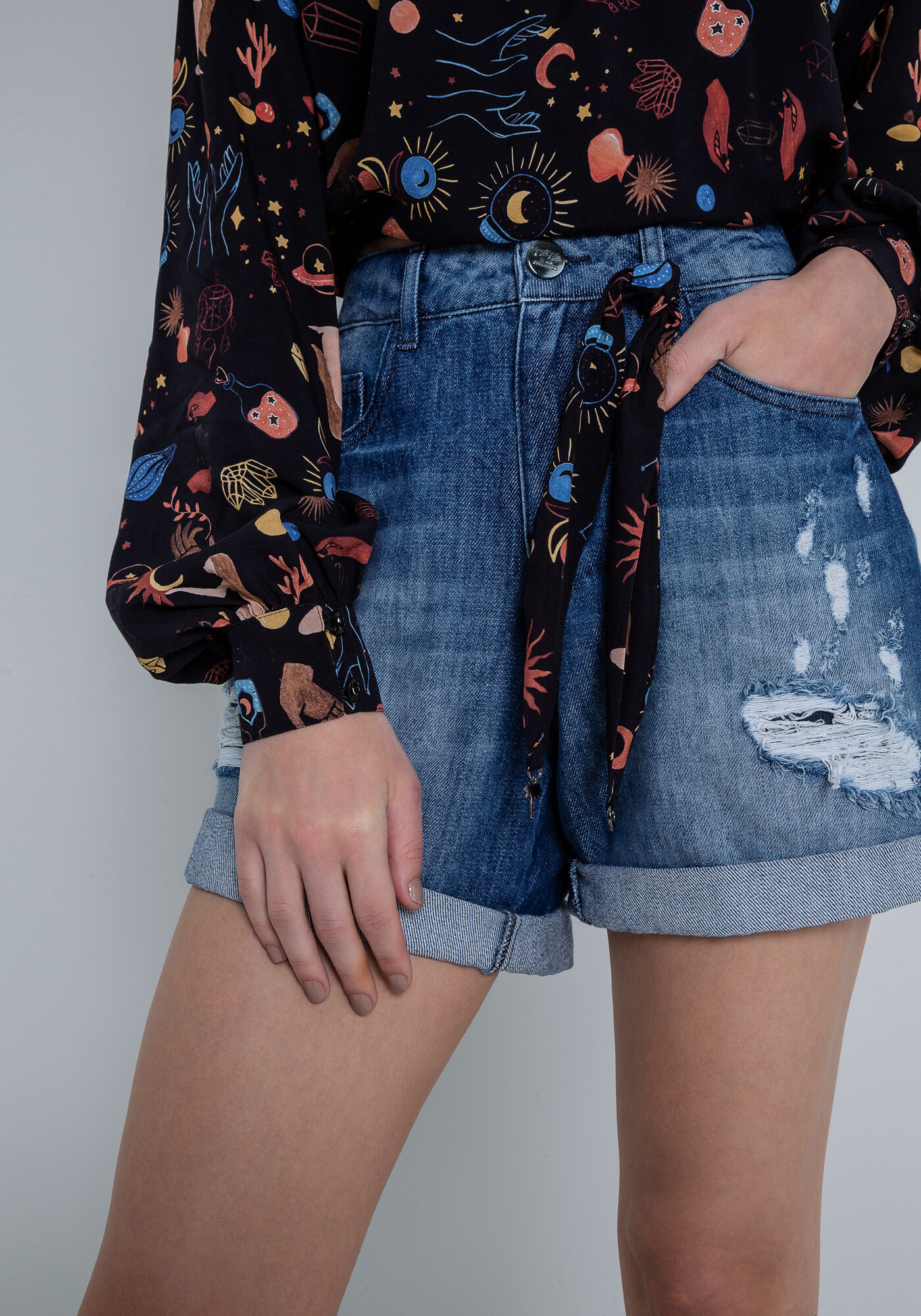 Bermuda Jeans Boyfriend Venice  com Len&ccedil;o, JEANS, large.