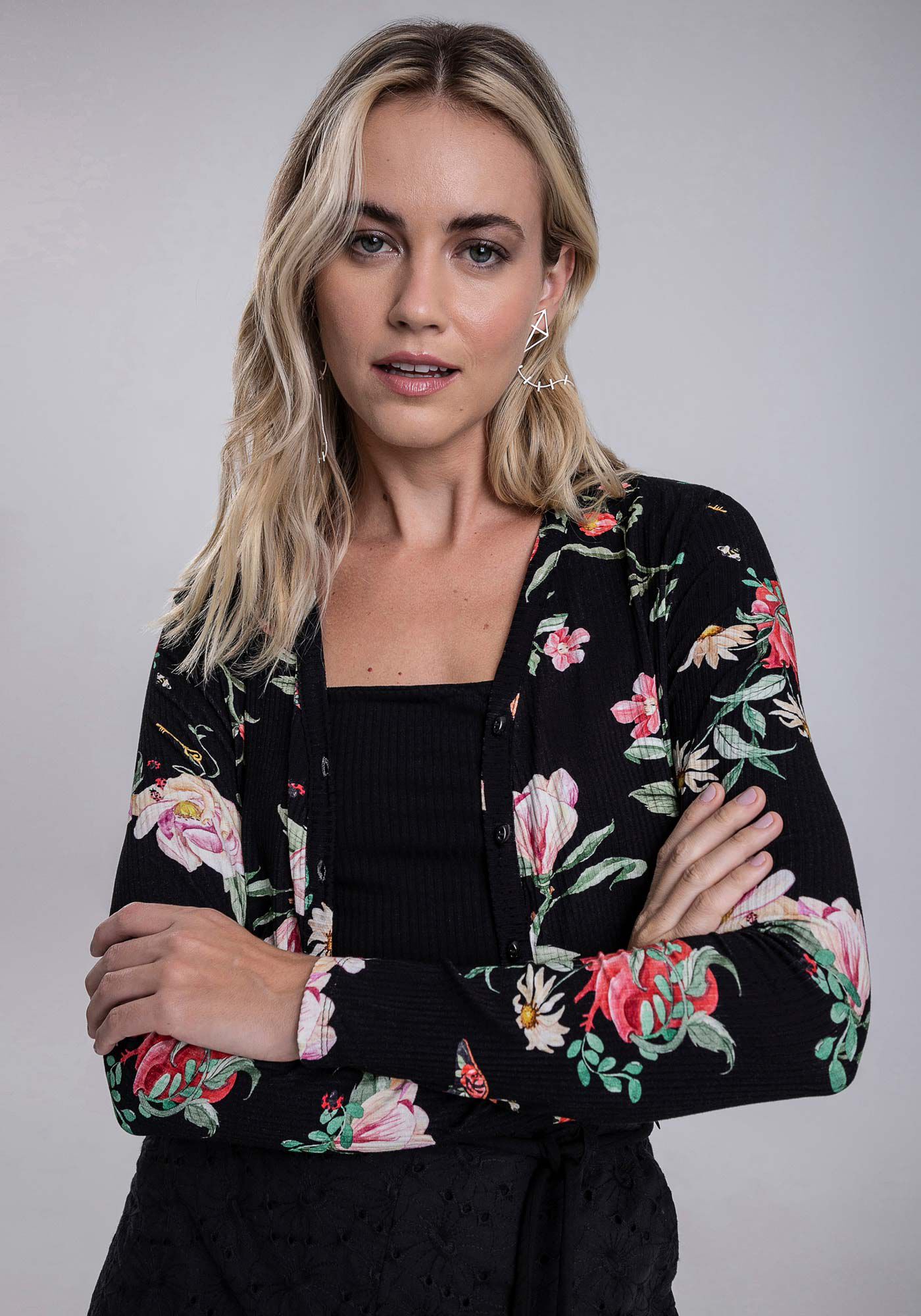 Cardigan Cropped em Malha com Blusa, , large.