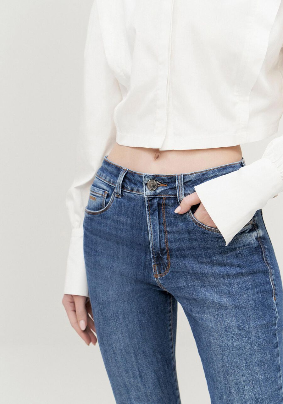 Calça Jeans Flare Boot Cut com Cintura Alta, . Calça Jeans Flare Boot Cut com Cintura Alta, , large.