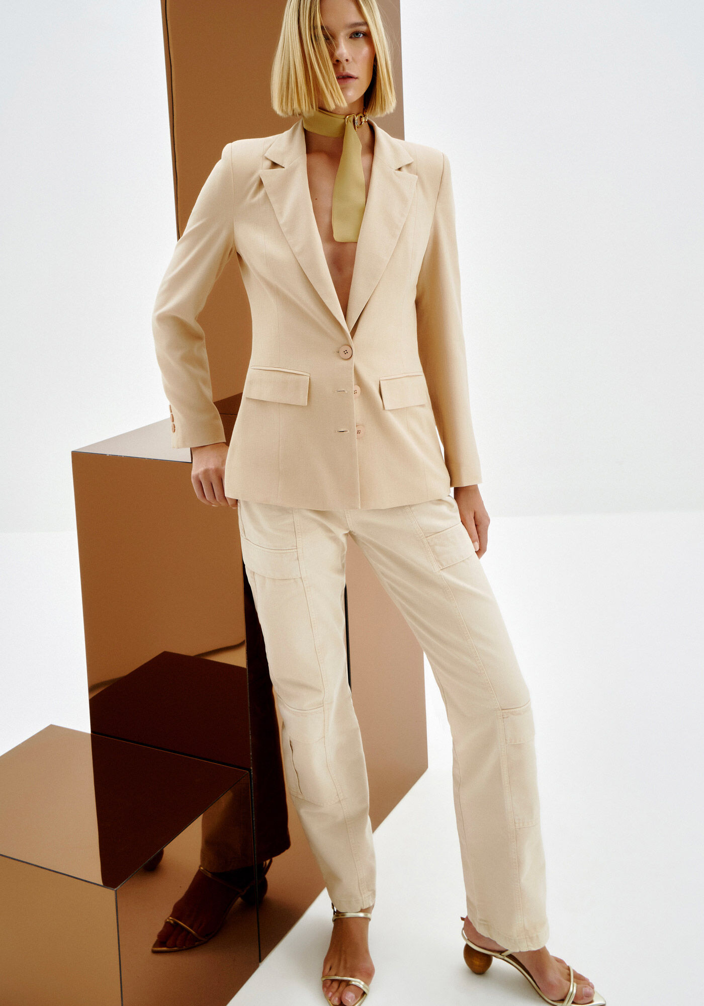 Blazer Alfaiataria em Linho com Lapela, , large.