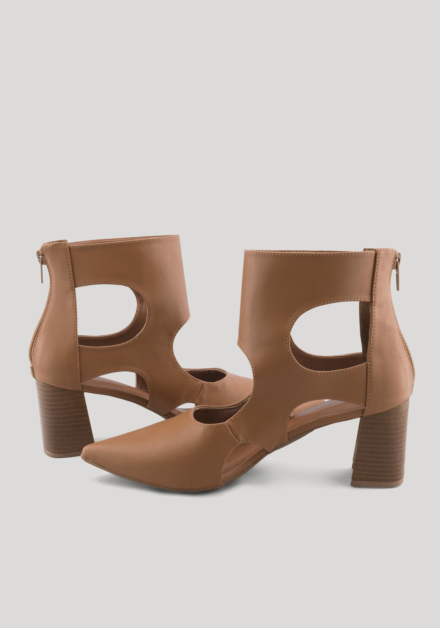 Sapato De Salto Bloco Com Bico Fino E Recortes, , large.