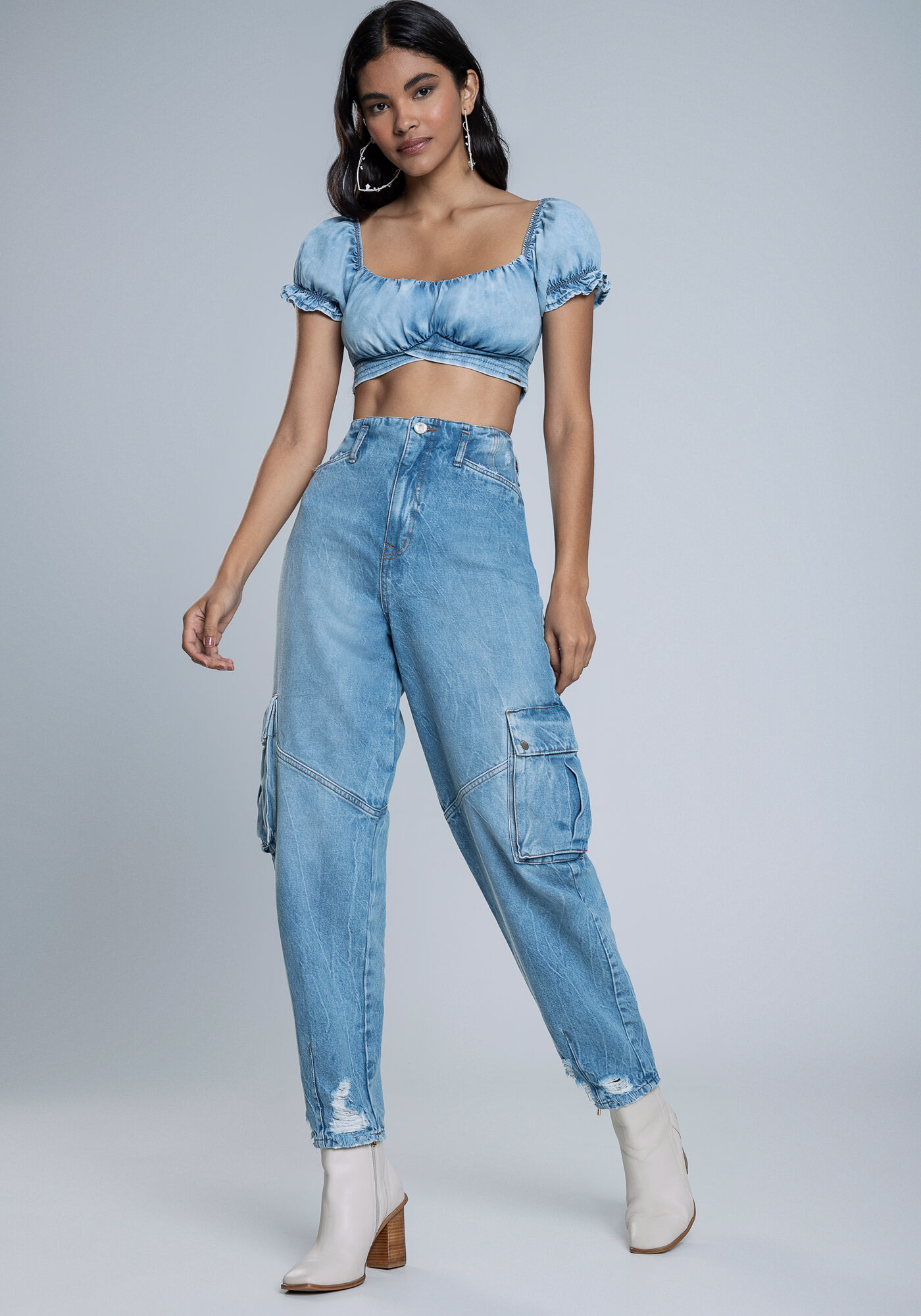 Cal&ccedil;a Jeans Cropped Cintura Super Alta e Bolsos, JEANS, large.