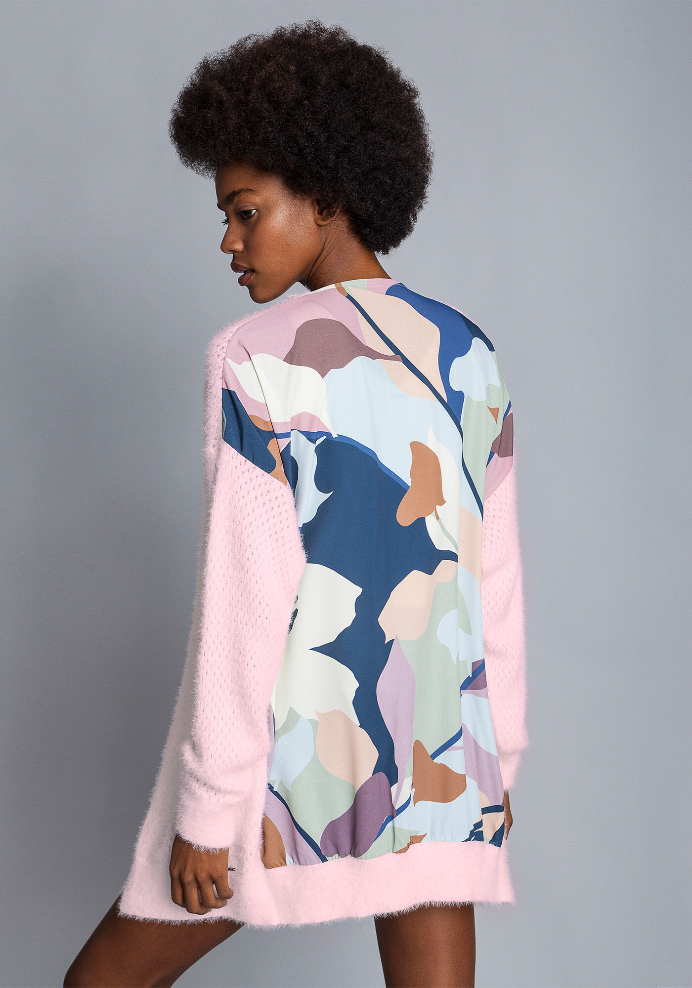 Sobreposi&ccedil;&atilde;o Tric&ocirc; Recorte Estampa, , large.