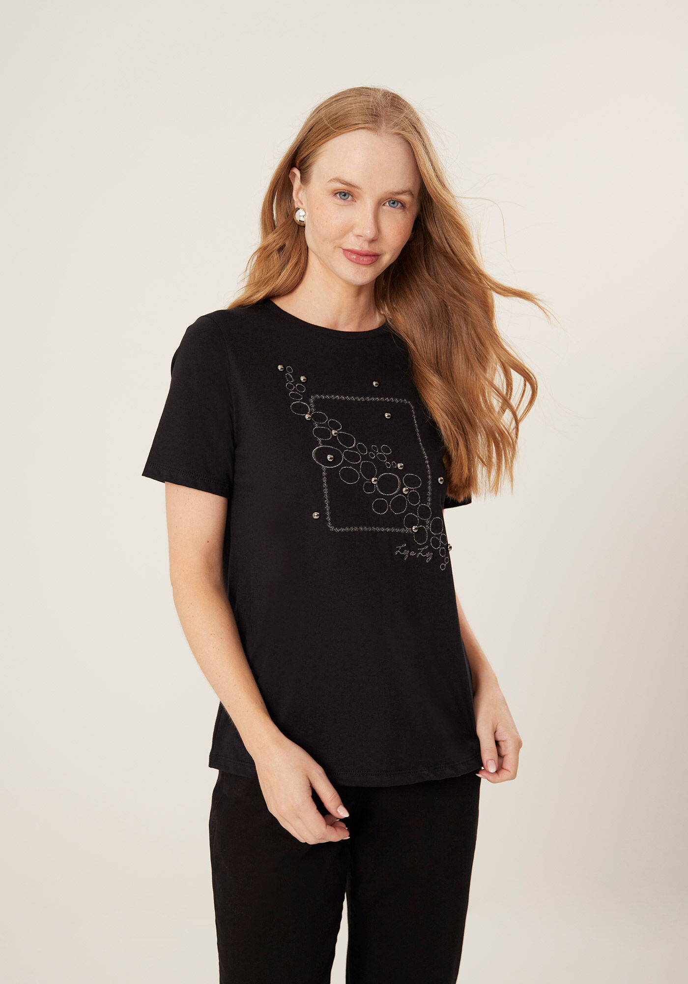 Blusa Em Algod&atilde;o Com Mangas Curtas E Apliques Metalizados, , large.