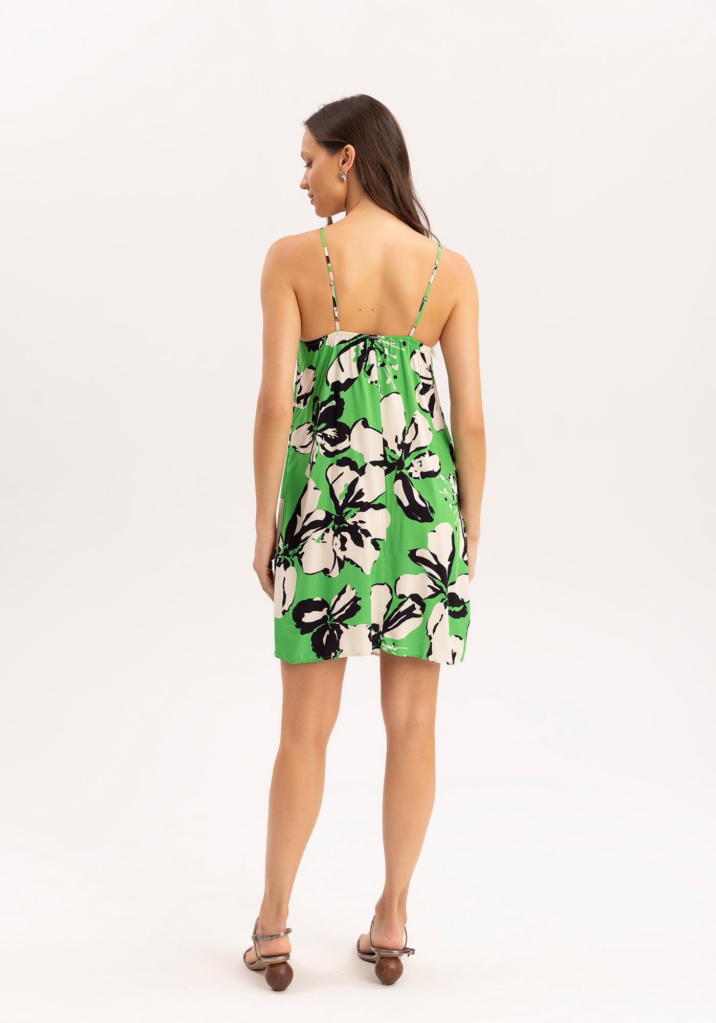 Vestido Curto Halter Neck em Viscose Estampada, , large.