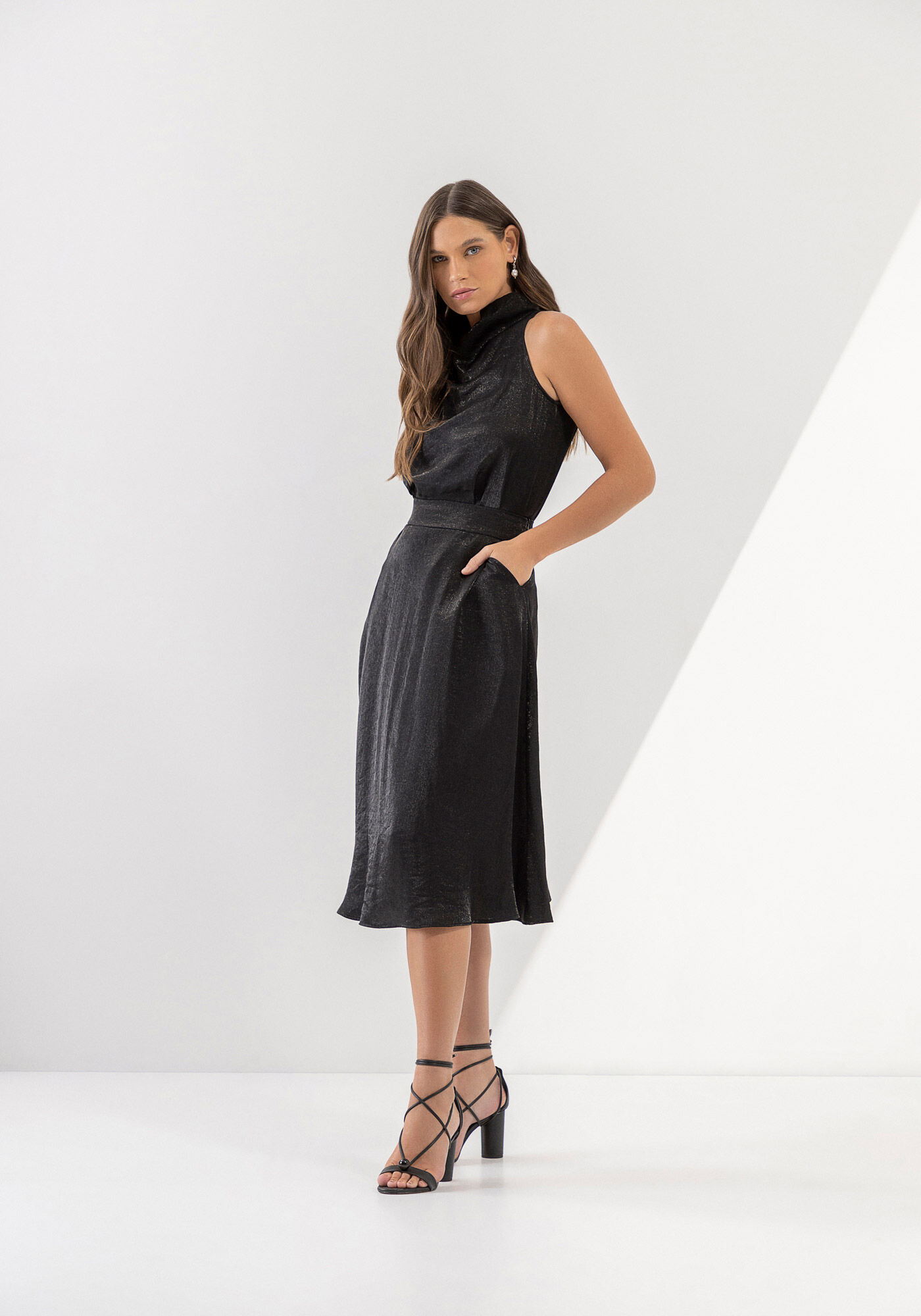 Saia Midi Evas&ecirc; em Cetim com Bolsos, , large.