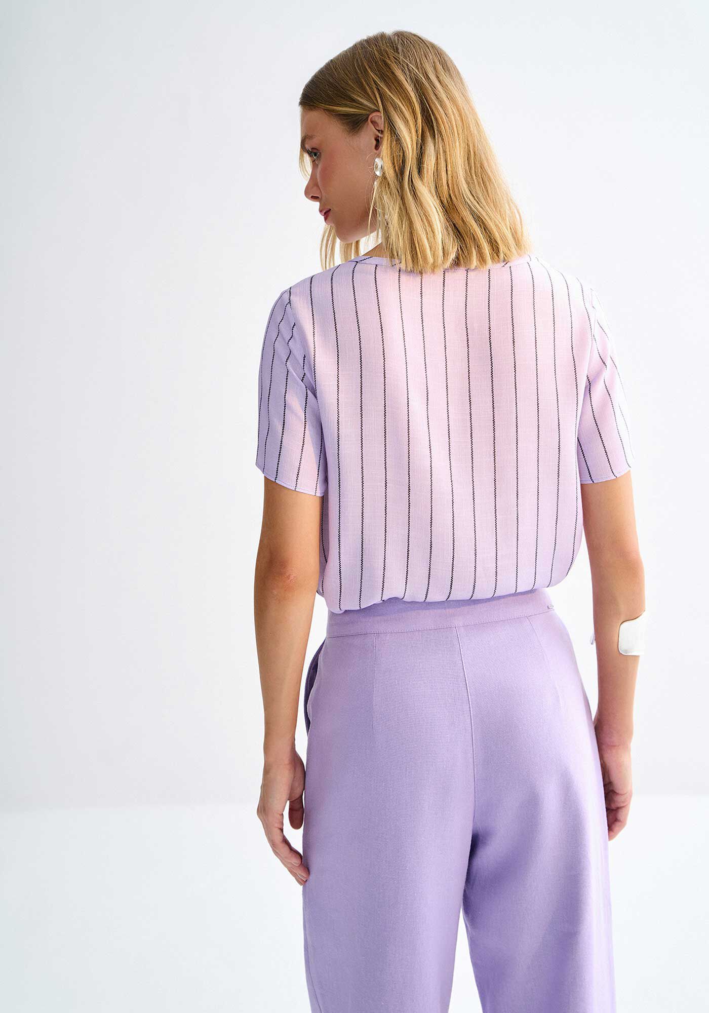 Blusa Manga Curta em Viscose Estampada, , large.