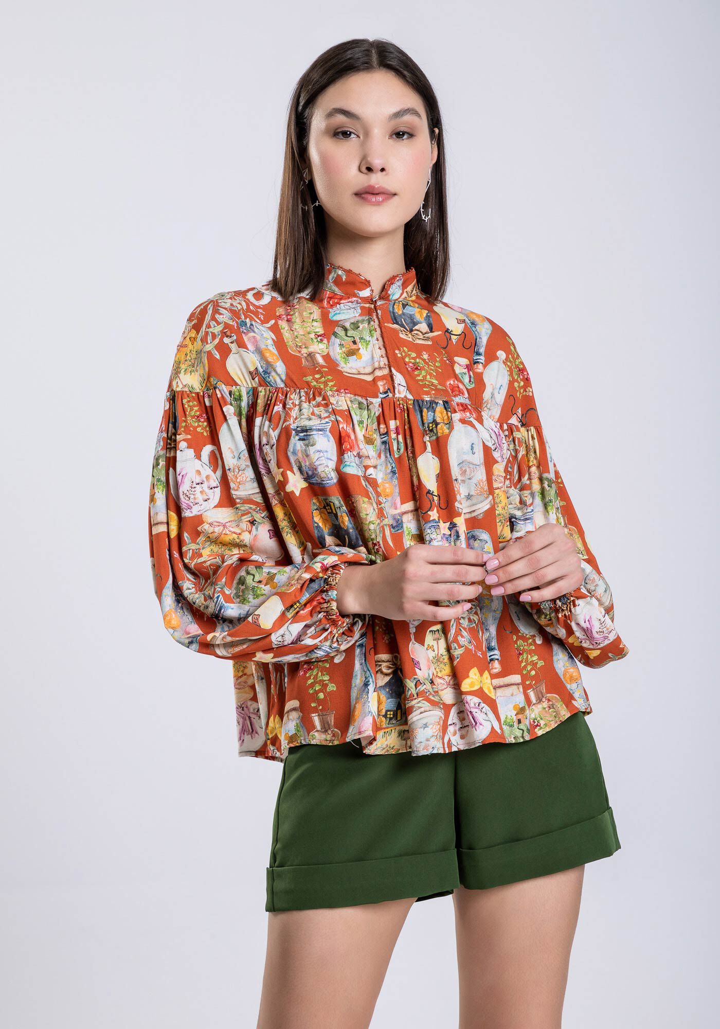 Blusa Manga Longa em Viscose Detalhe Decote, , large.