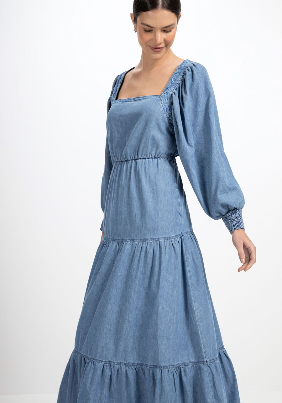 Vestido Jeans Midi com Recorte Costas e Bolsos, JEANS. Vestido Jeans Midi com Recorte Costas e Bolsos, JEANS, large.