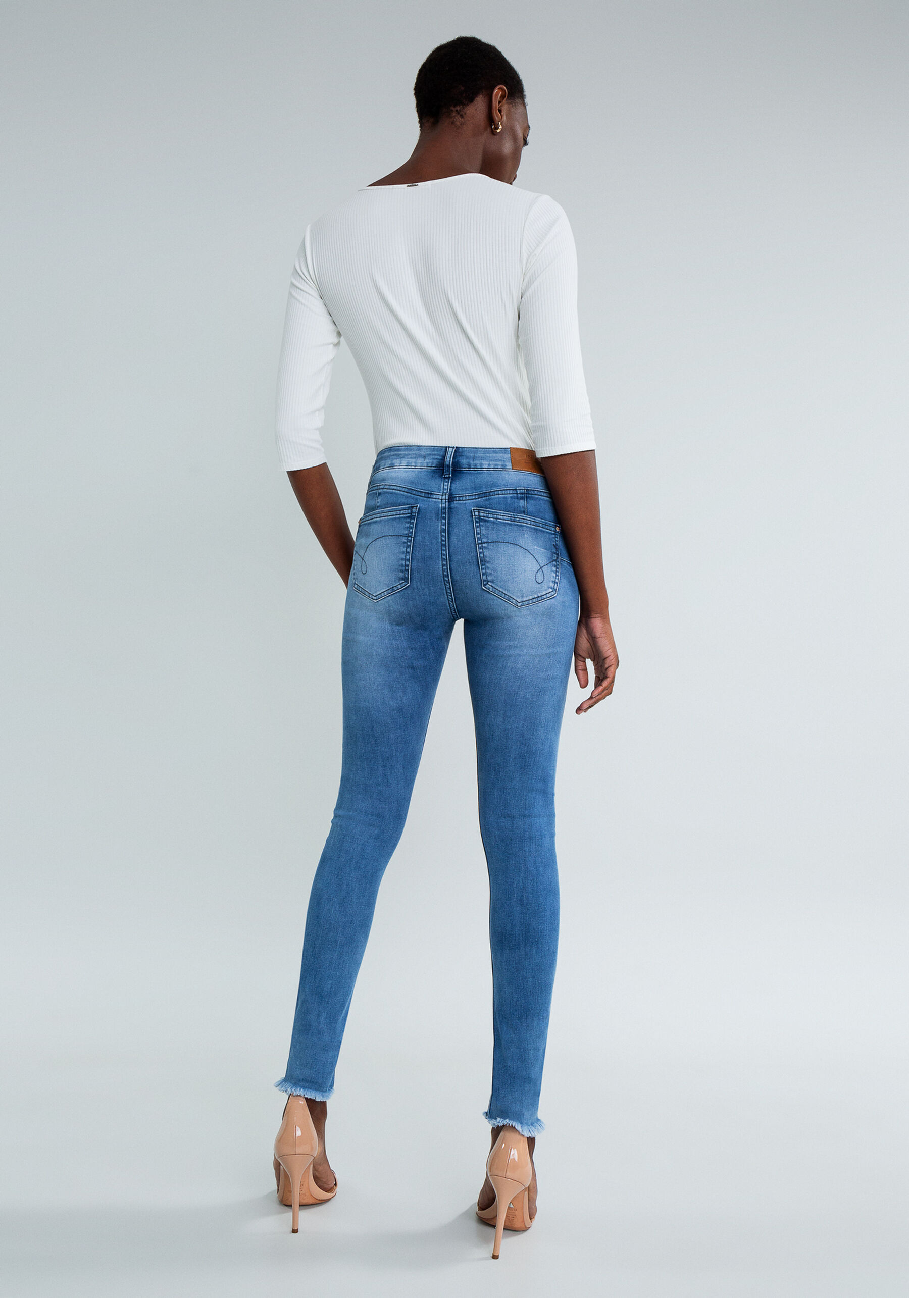 Calça Jeans Skinny Sirena Flat Belly, JEANS. Calça Jeans Skinny Sirena Flat Belly, JEANS, large.