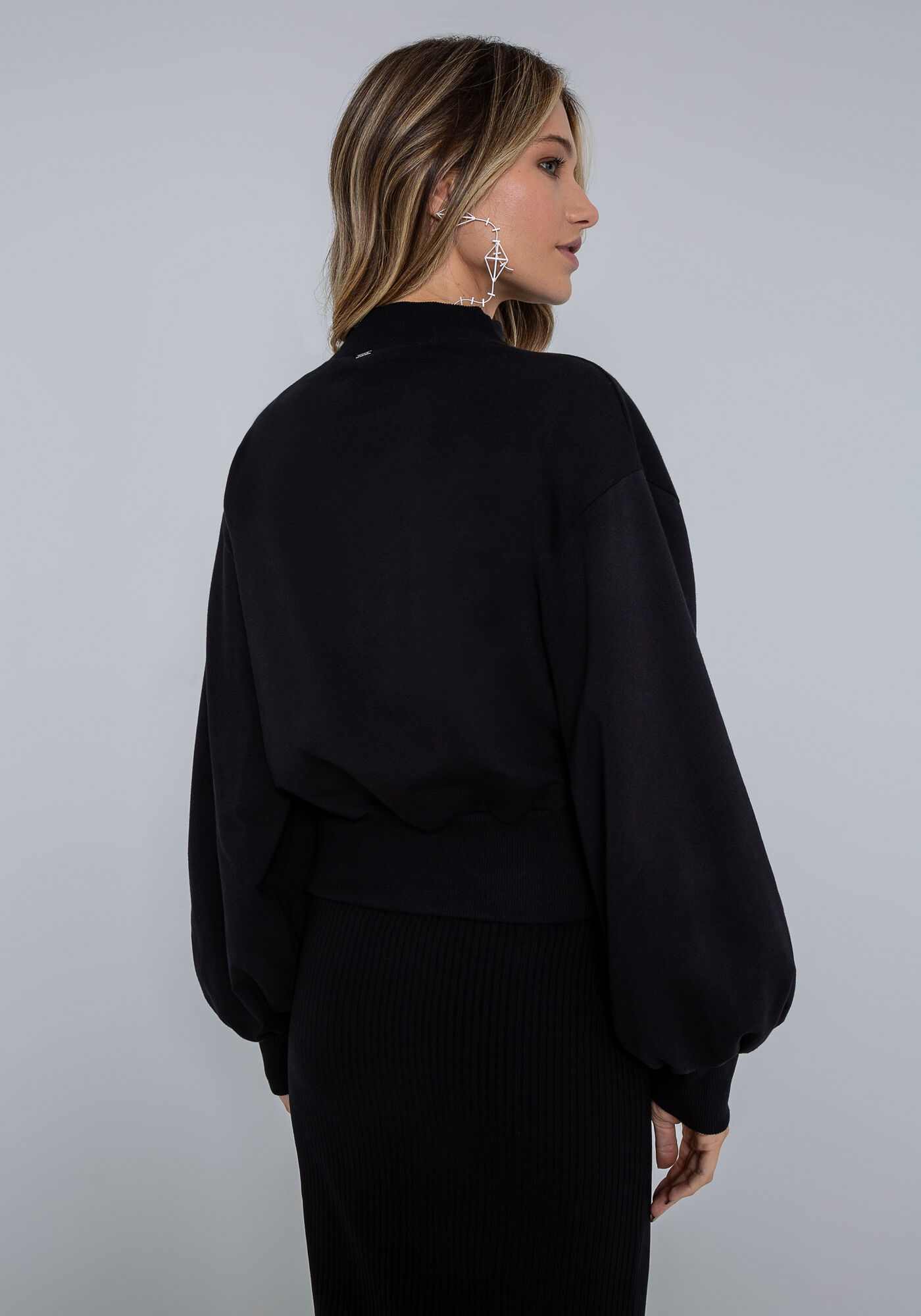 Blus&atilde;o Manga Bufante em Molecotton com Bordado, PRETO REATIVO, large.