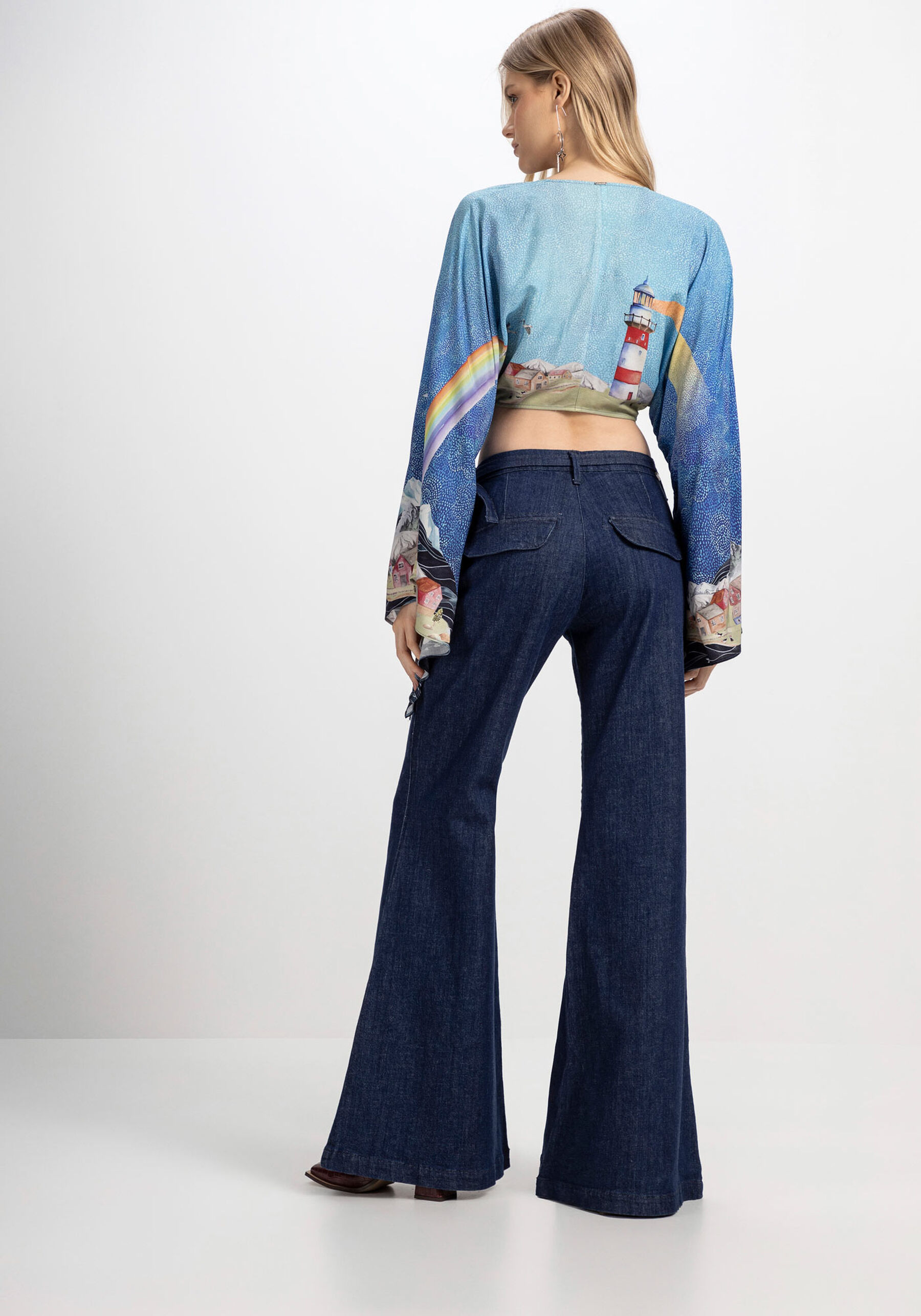 Calça Jeans Super Flare com Cinto, JEANS. Calça Jeans Super Flare com Cinto, JEANS, large.