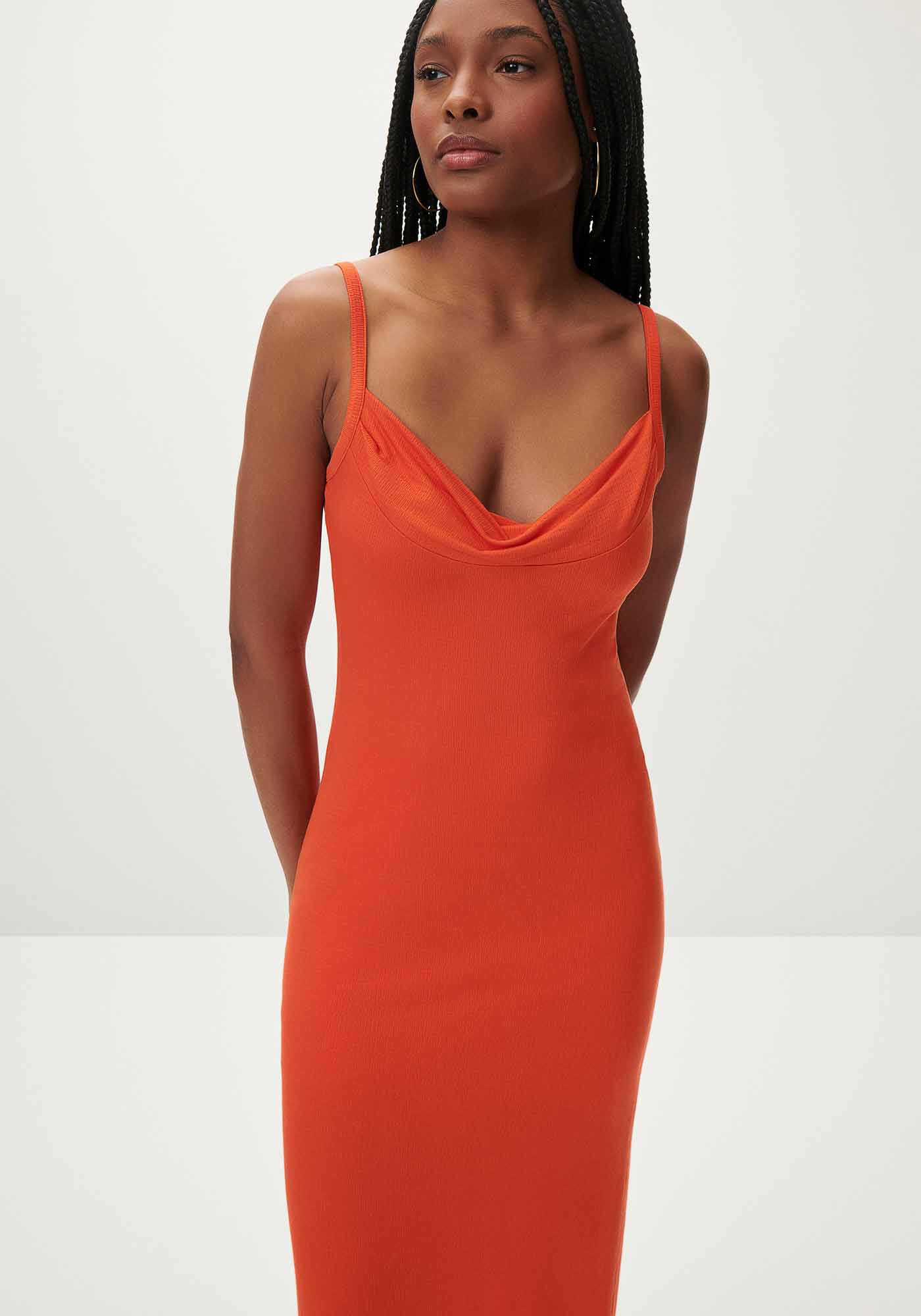 Vestido Midi Justo com Decote Degag&ecirc;, , large.