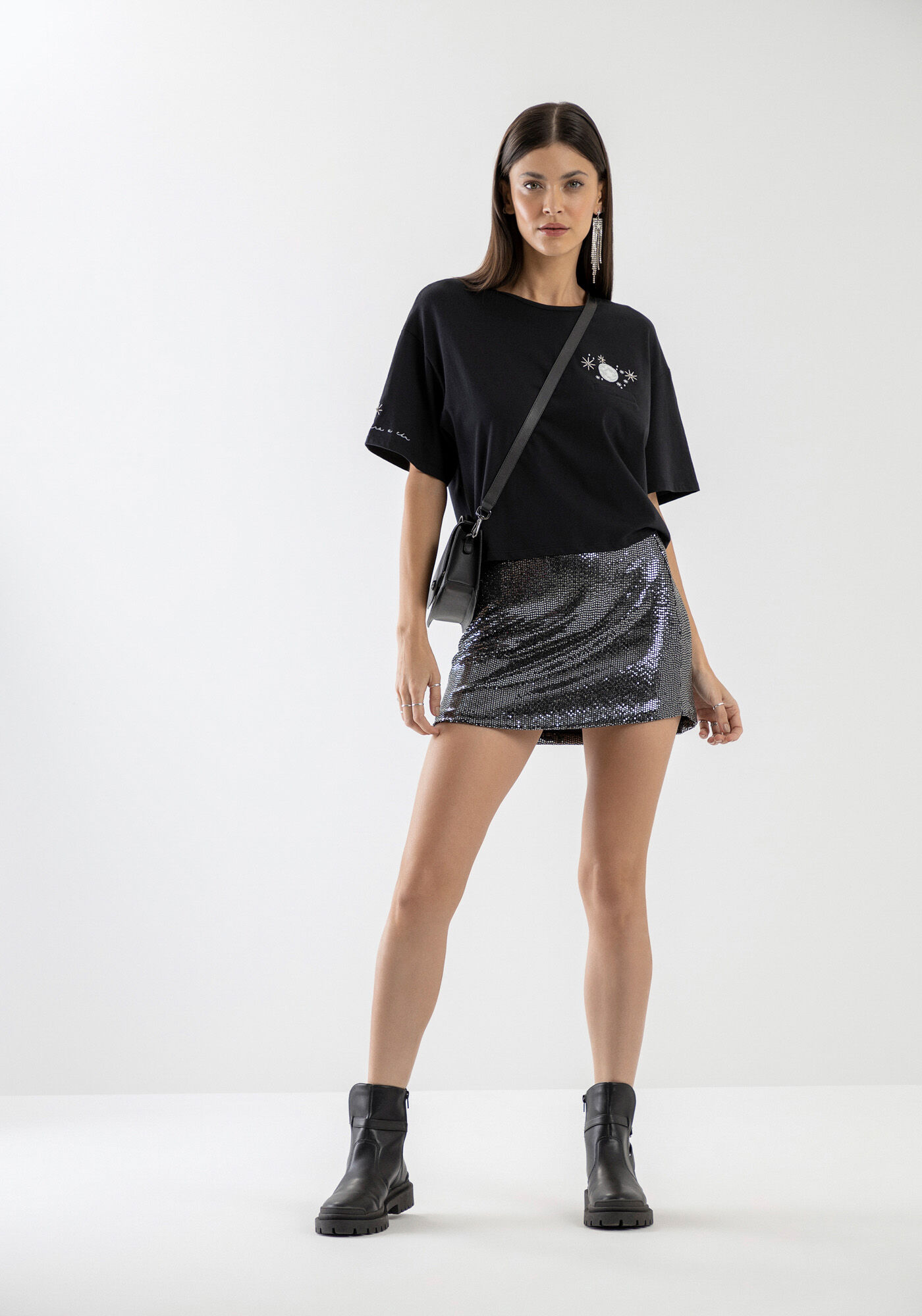 T-shirt Curta em Malha com Bordado Lua, , large.