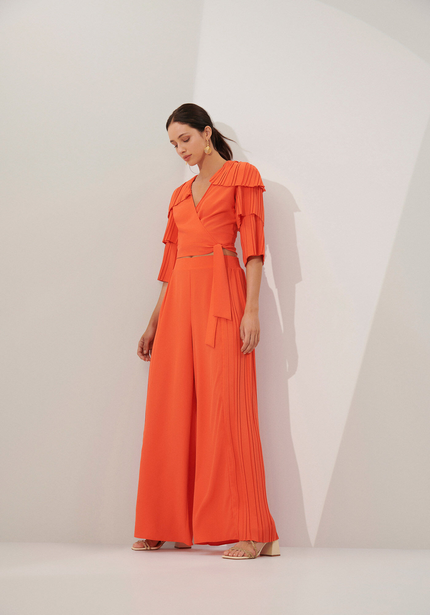 Cal&ccedil;a Pantalona com Plissado Lateral, , large.