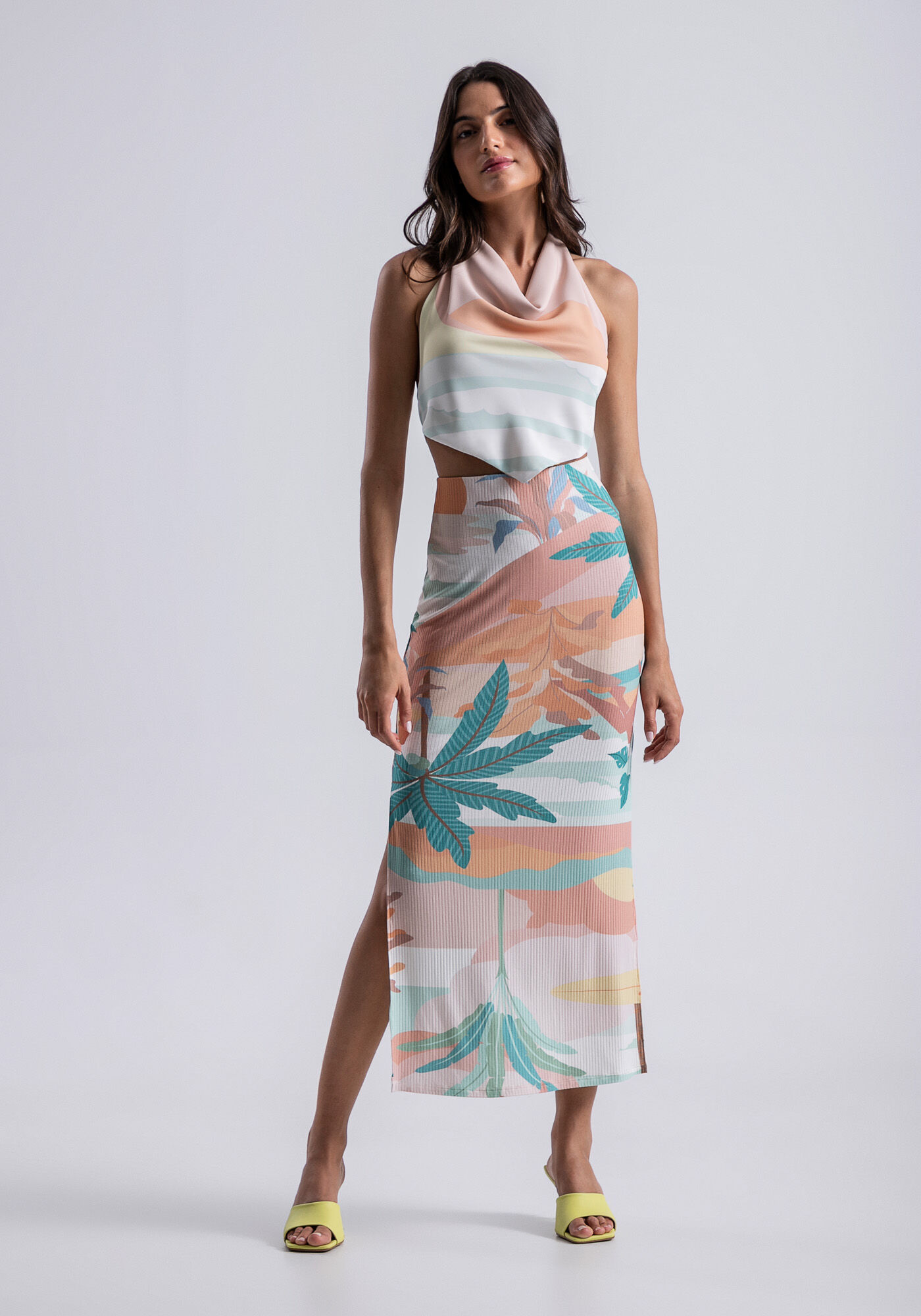 Cropped e cheap saia midi justa