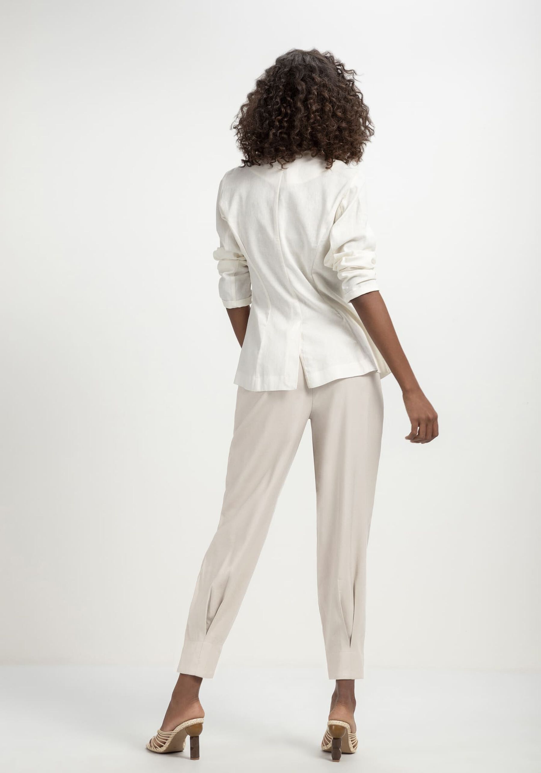 Blazer em Linho com Faixa Obi, . Blazer em Linho com Faixa Obi, , large.