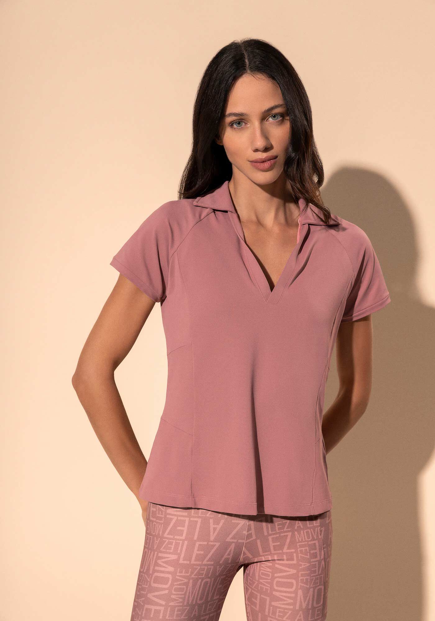Blusa De Mangas Curtas Com Decote Em V E Gola Move, ROSA VINTAGE, large.