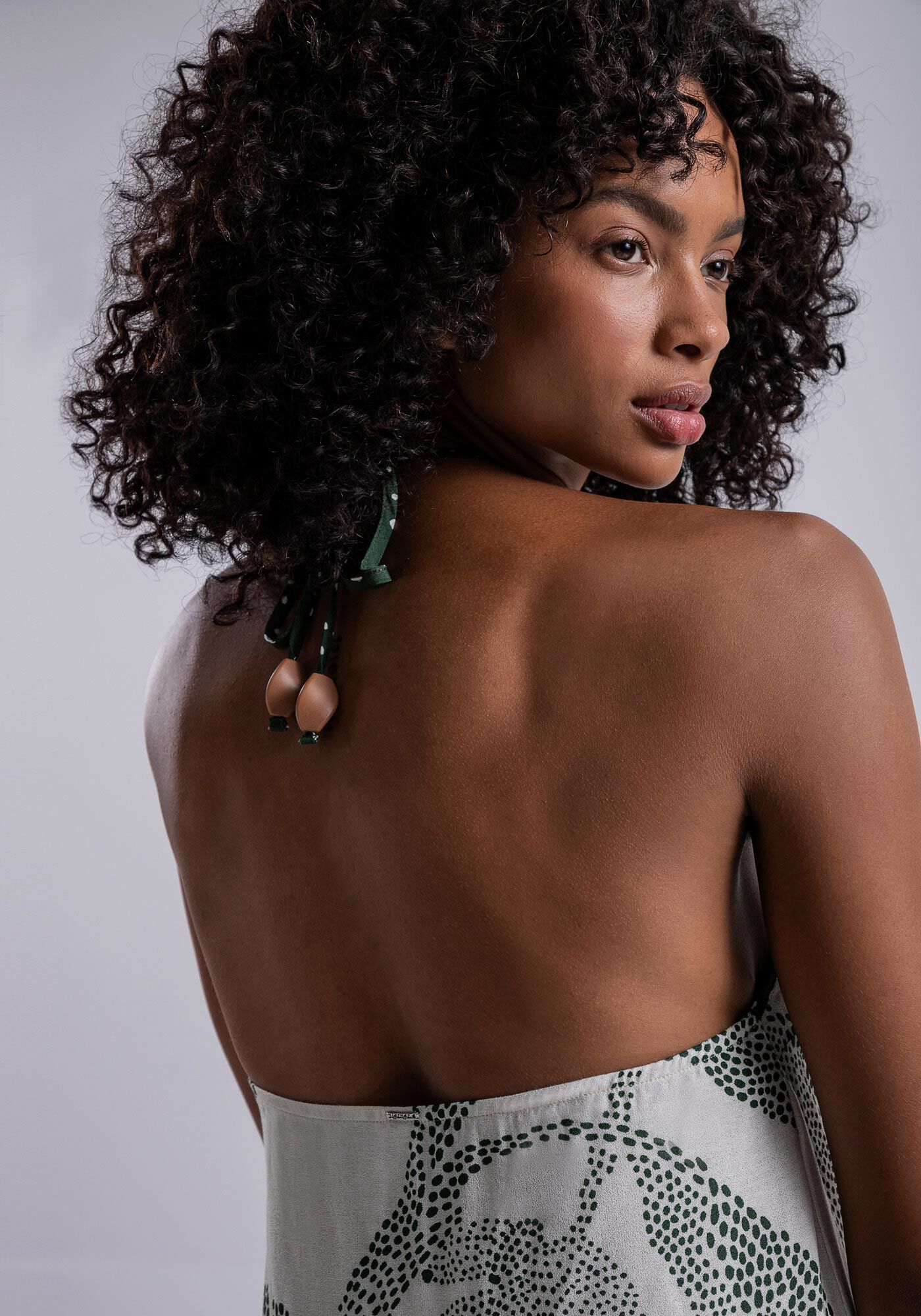 Vestido Curto Frente &Uacute;nica com Sobreposi&ccedil;&atilde;o, , large.