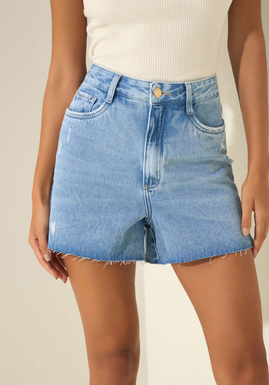 Bermuda Jeans De Cintura Alta Com Barras A Fio, JEANS CLARO. Bermuda Jeans De Cintura Alta Com Barras A Fio, JEANS CLARO, large.