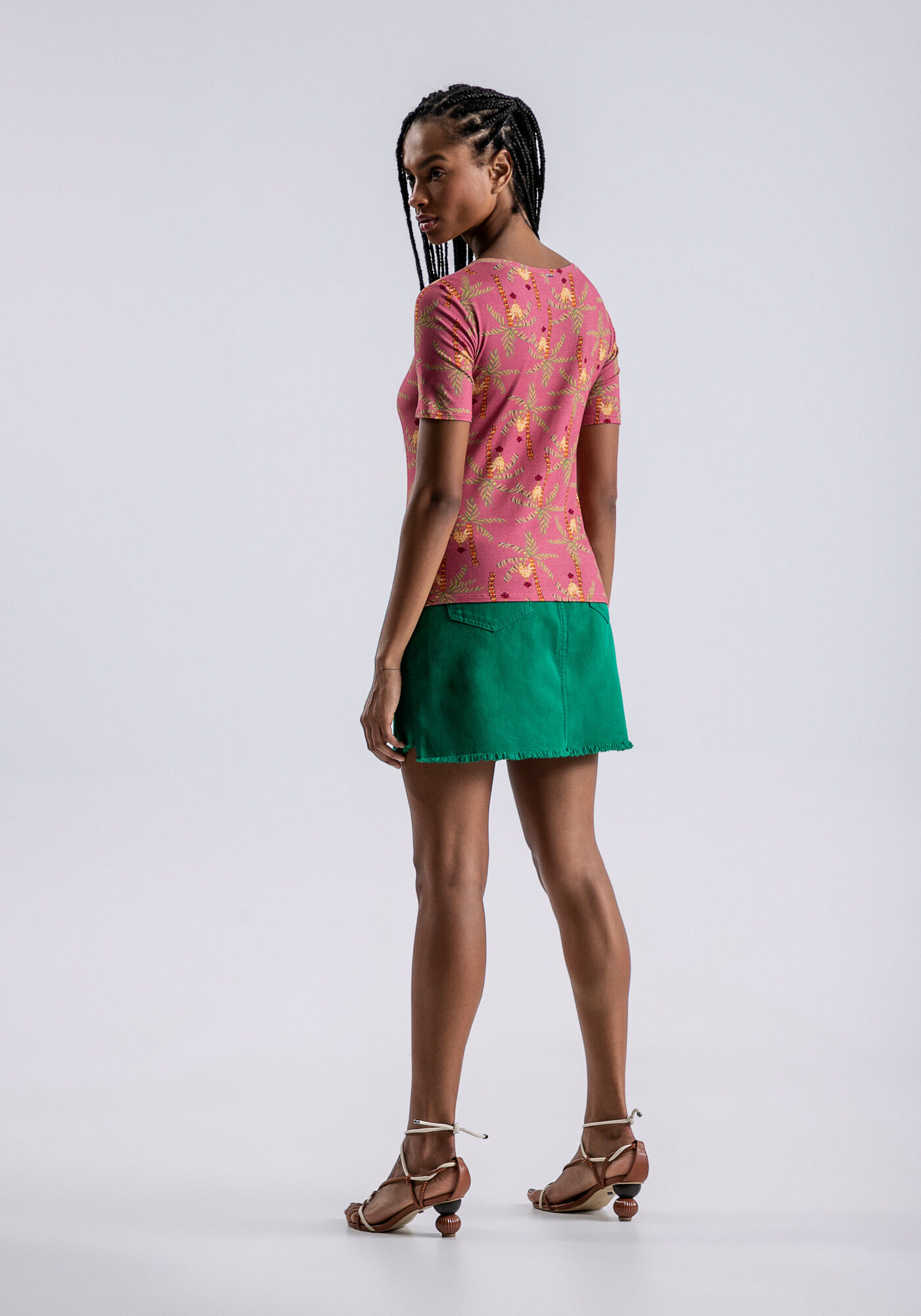 Blusa Manga Curta em Malha Estampada, TROPICALIA, large.