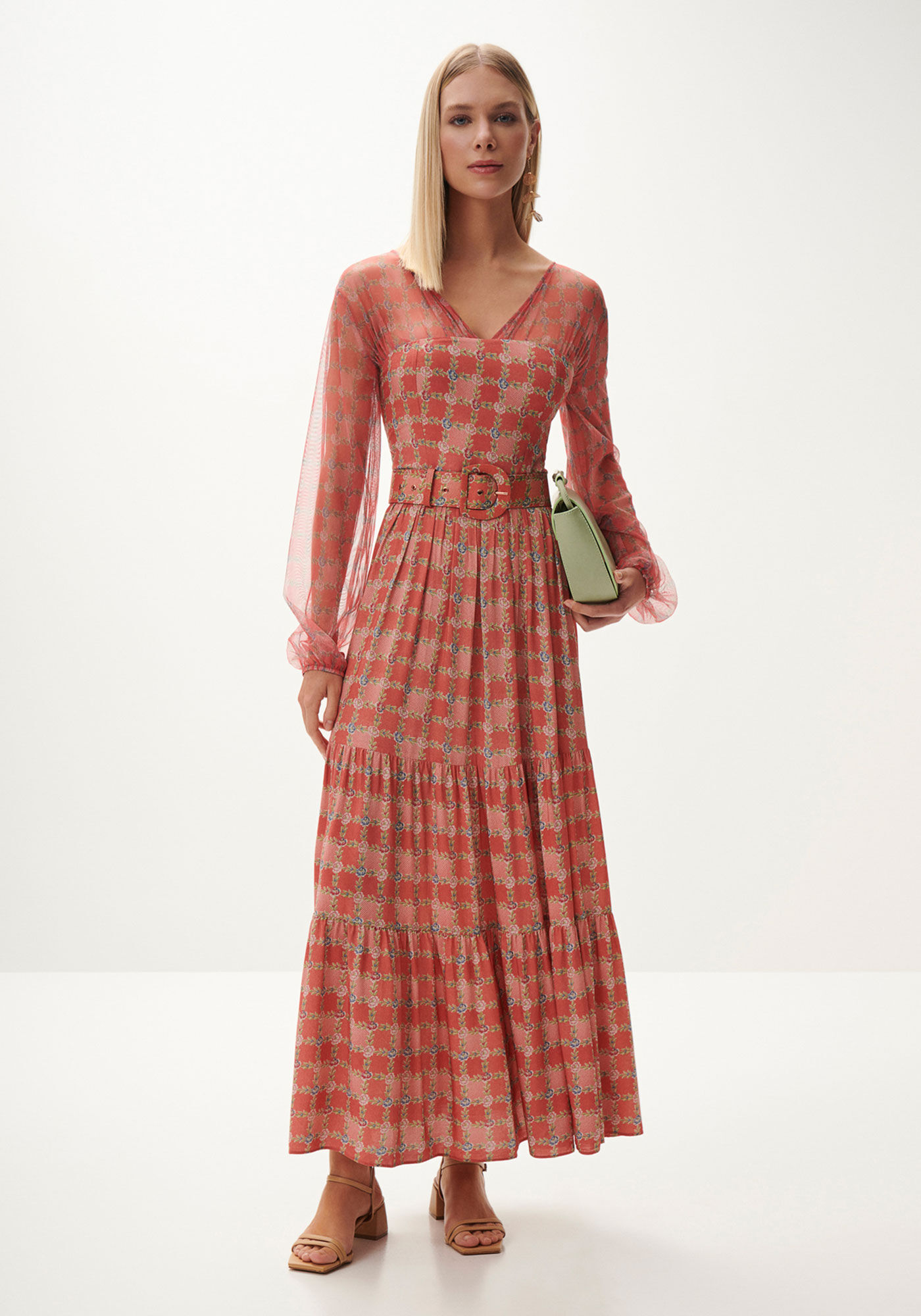 Roupas femininas Pe as elegantes e exclusivas Lez a Lez