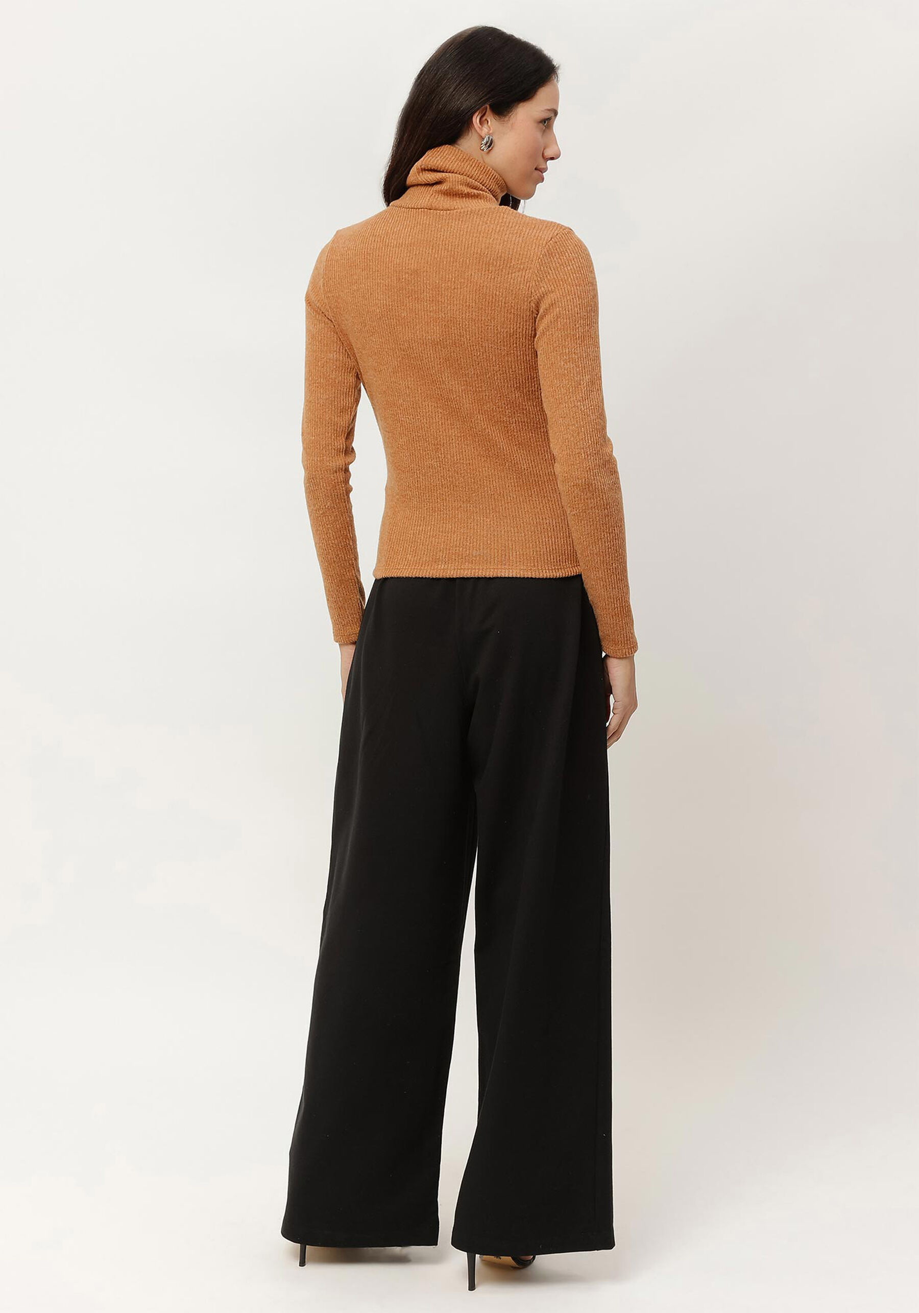 Blusa Manga Longa Canelada com Gola Alta, . Blusa Manga Longa Canelada com Gola Alta, , large.