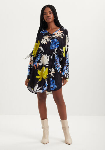 Vestido Curto Estampado Manga longa Com Decote Em V, FLORA PRETO. Vestido Curto Estampado Manga longa Com Decote Em V, FLORA PRETO, large.