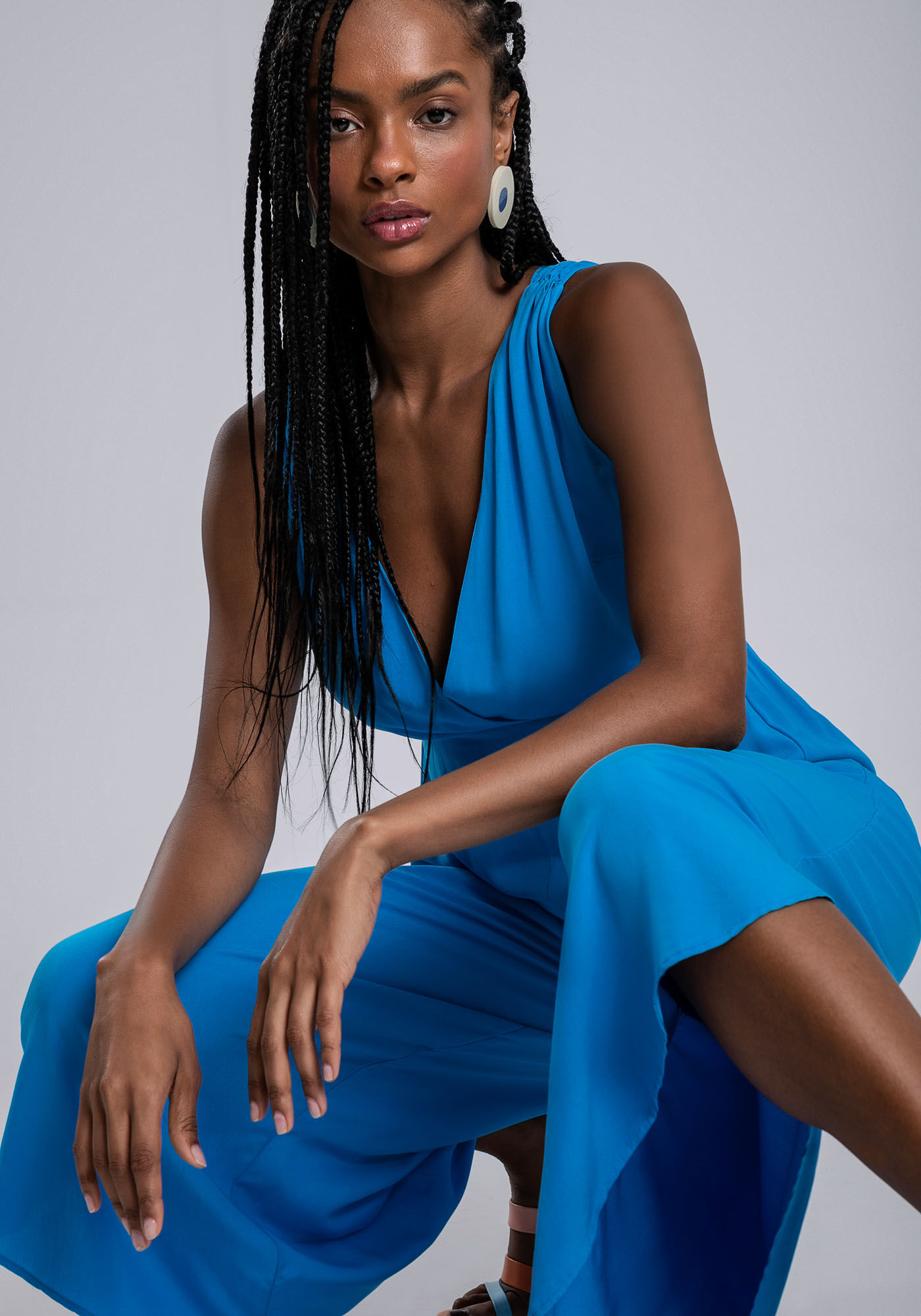 Macac&atilde;o Pantacourt Decote Transpassado Cores, AZUL ASTER, large.