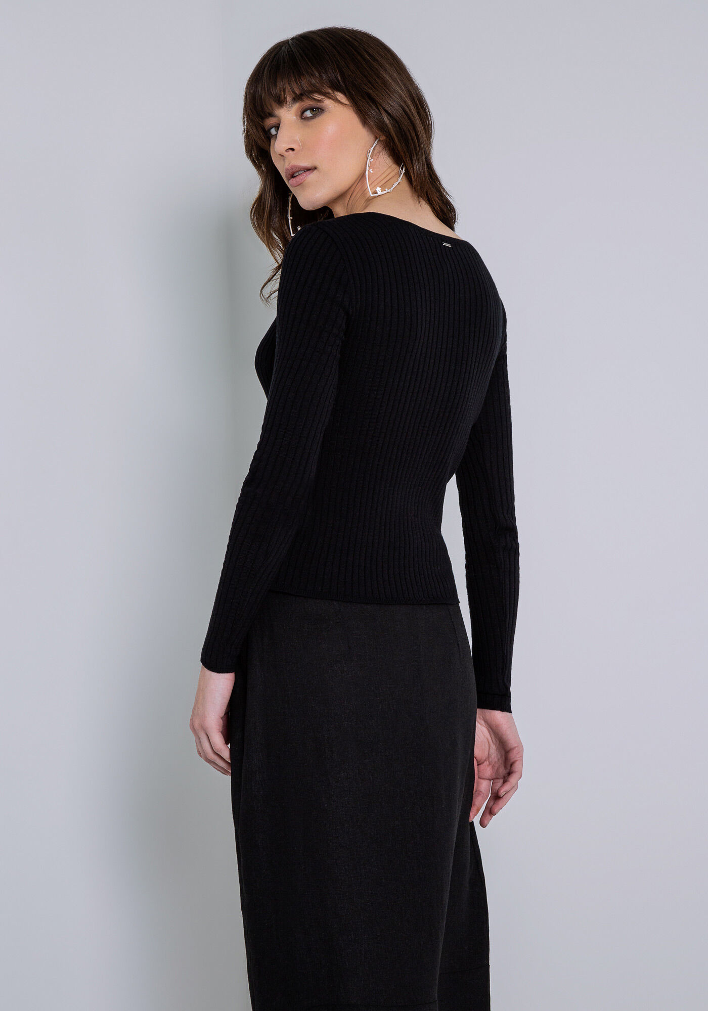 Cardigan em Tric&ocirc; com Decote V e Bot&otilde;es, , large.