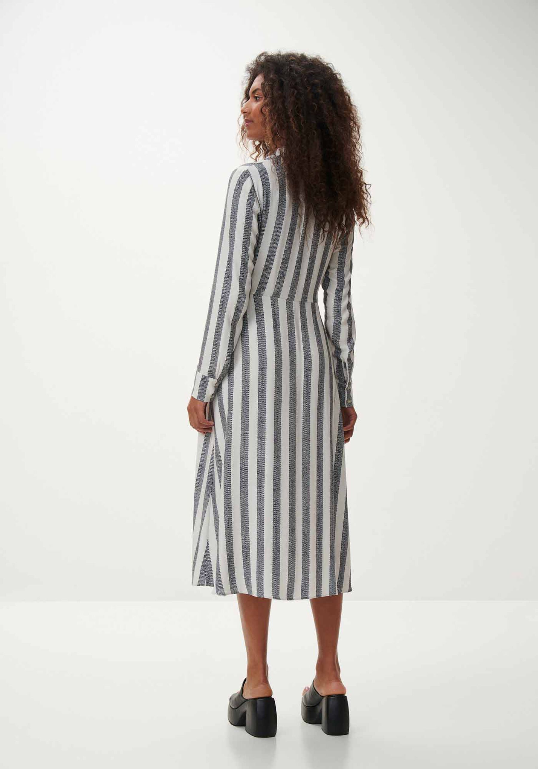 Vestido Midi Chemise em Viscose com Amarração, . Vestido Midi Chemise em Viscose com Amarração, , large.