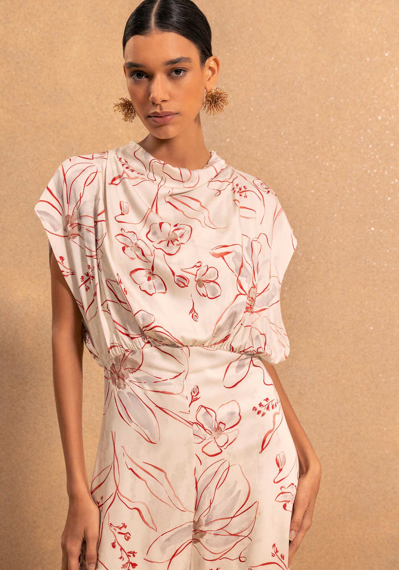 Macac&atilde;o Longo Estampado Com Decote Degag&ecirc;, FLORADA BEGE, large.