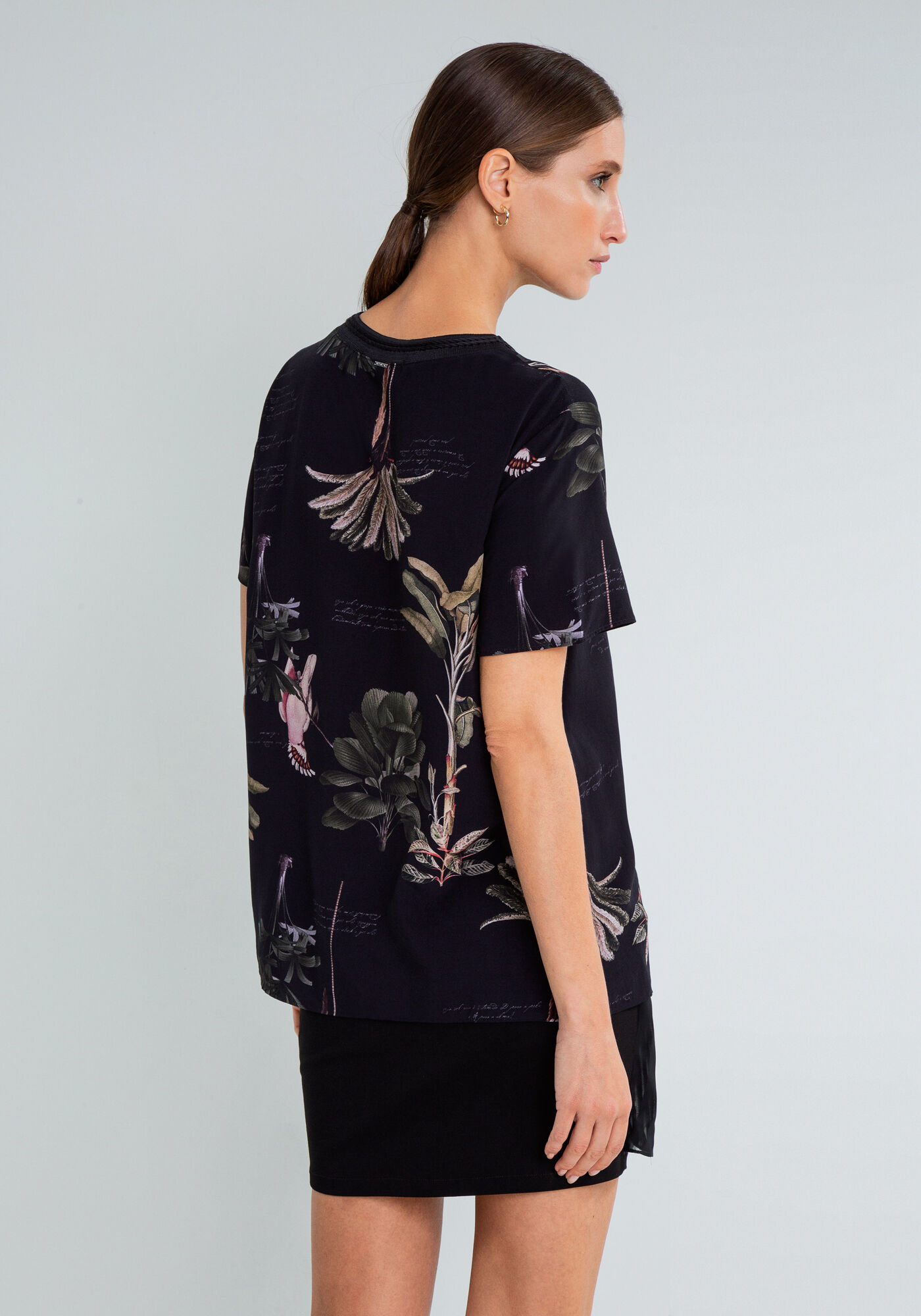 Blusa Detalhe Gola Estampada, POESIA, large.