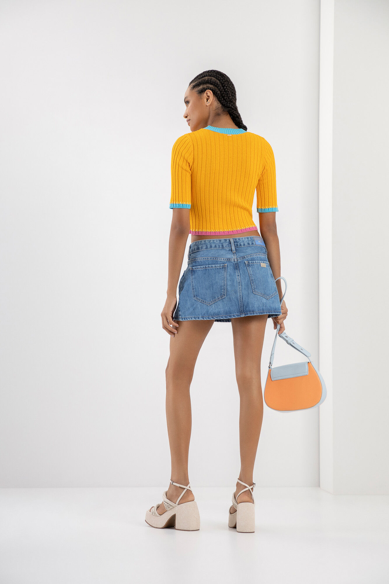 Blusa Manga Curta em Tric&ocirc; com Detalhe Frente, , large.