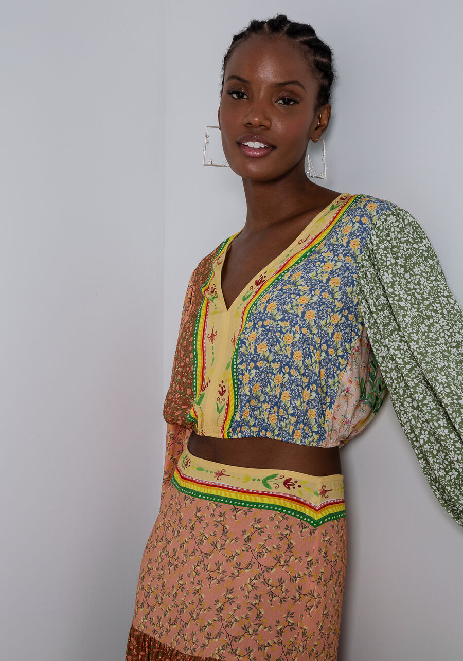 Blusa Cropped com Manga 3/4 Bufante, DOCE LAR. Blusa Cropped com Manga 3/4 Bufante, DOCE LAR, large.