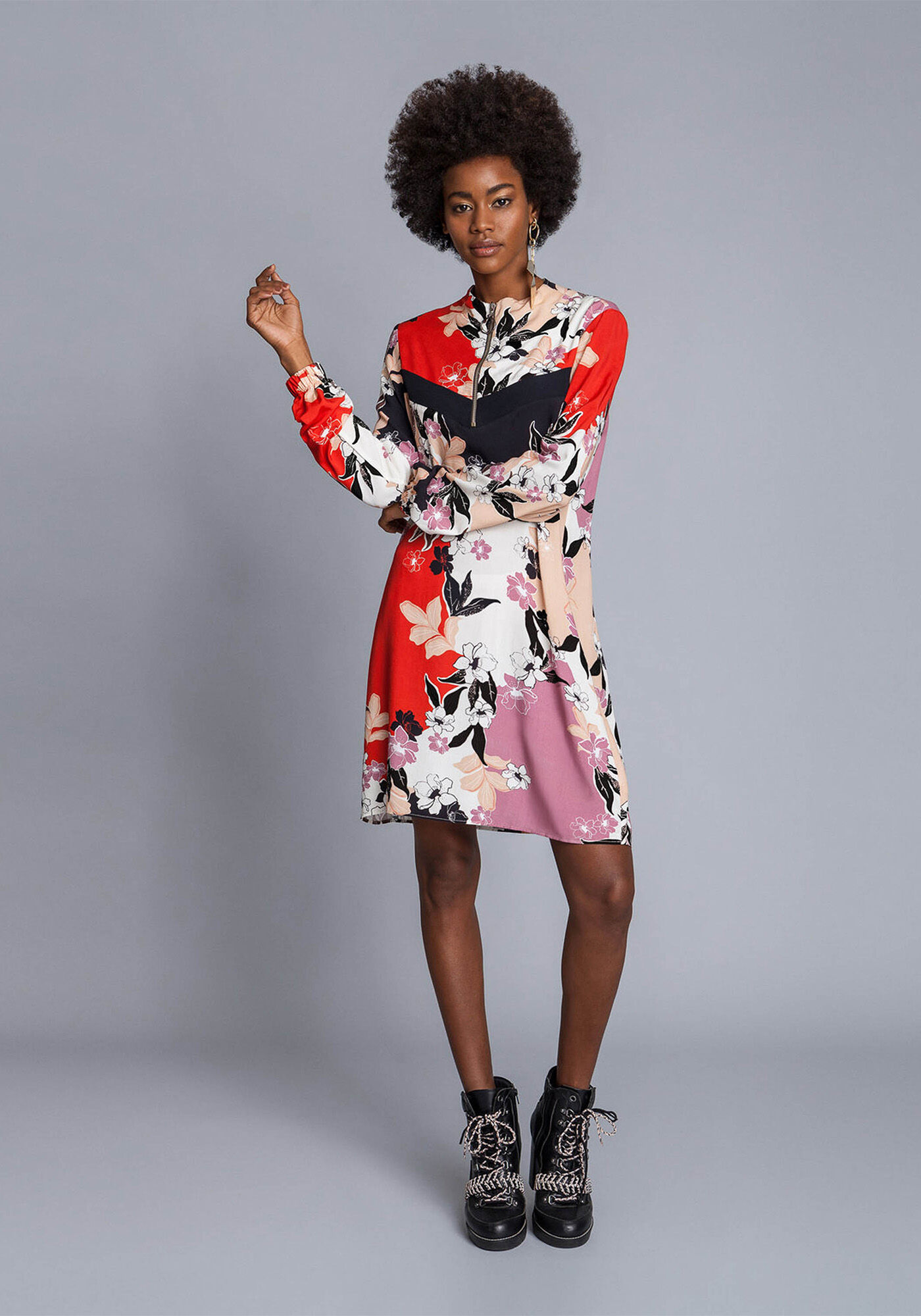 Vestido Gola Alta Z&iacute;per Estampa, , large.