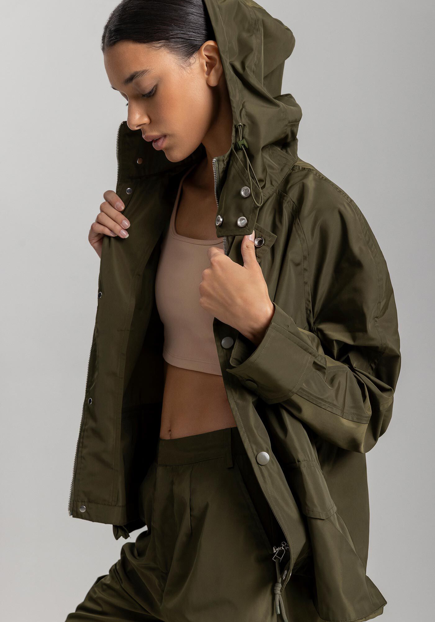 Jaqueta Corta Vento Com Capuz E Bolsos Move, , large.