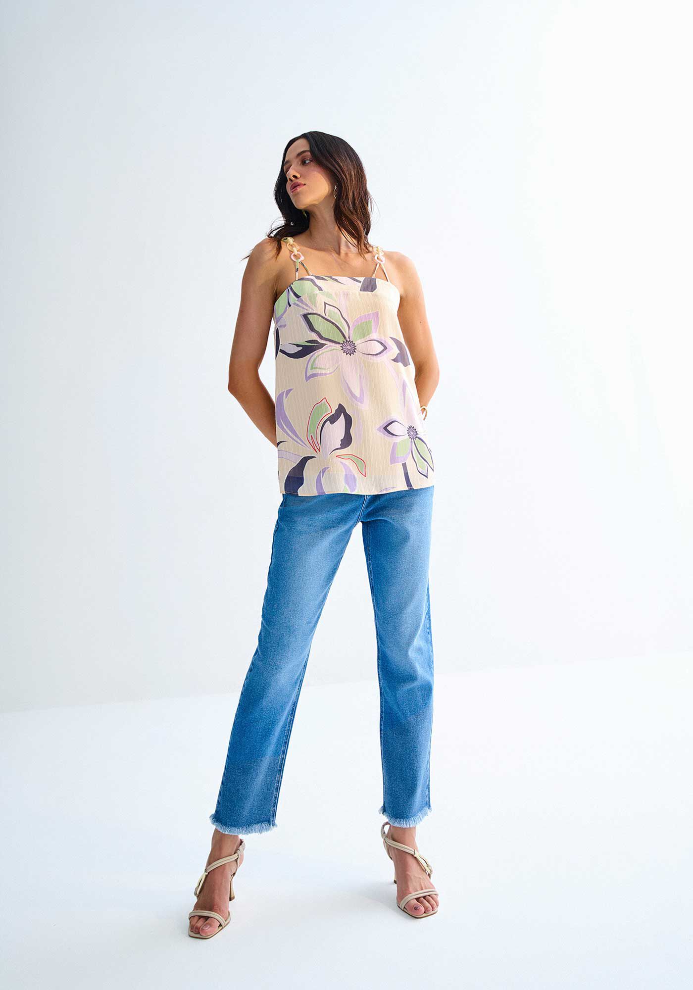 Cal&ccedil;a Jeans Mom Cintura Alta Desfiada com Elasticidade, , large.