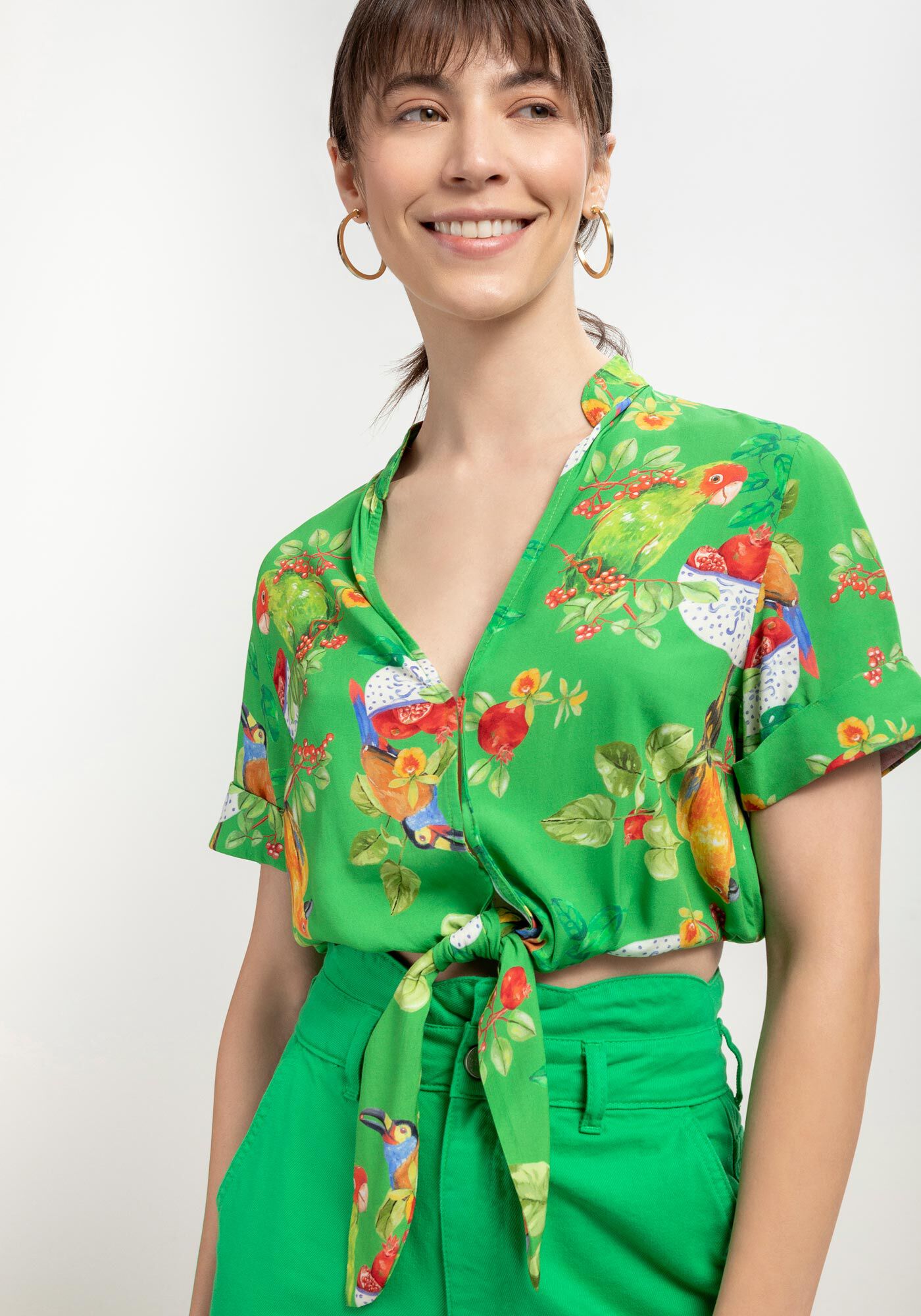 Camisa Cropped Gola Padre em Viscose com La&ccedil;o, , large.