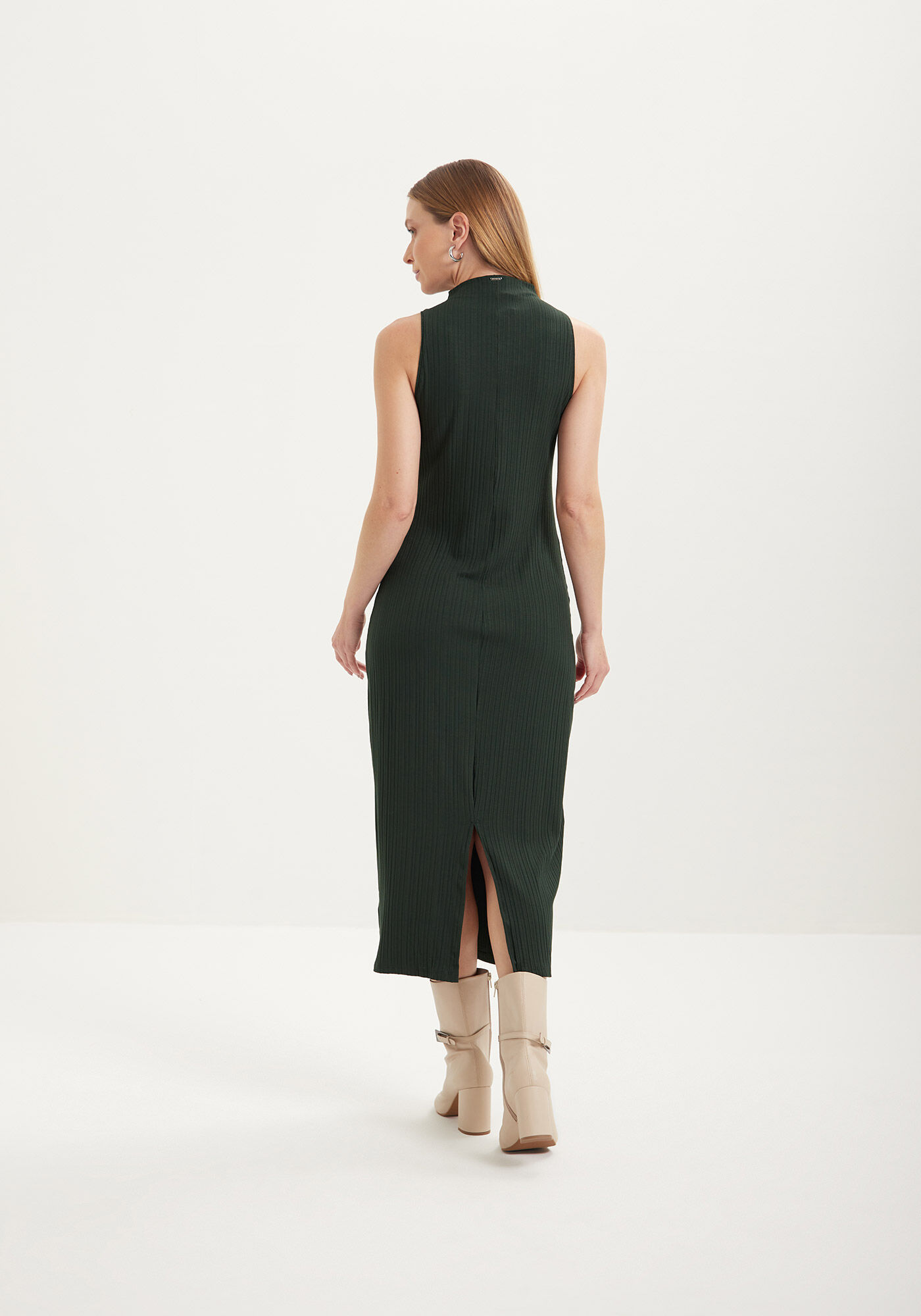 Vestido Midi B&aacute;sico Em Malha Canelada De Viscose, , large.