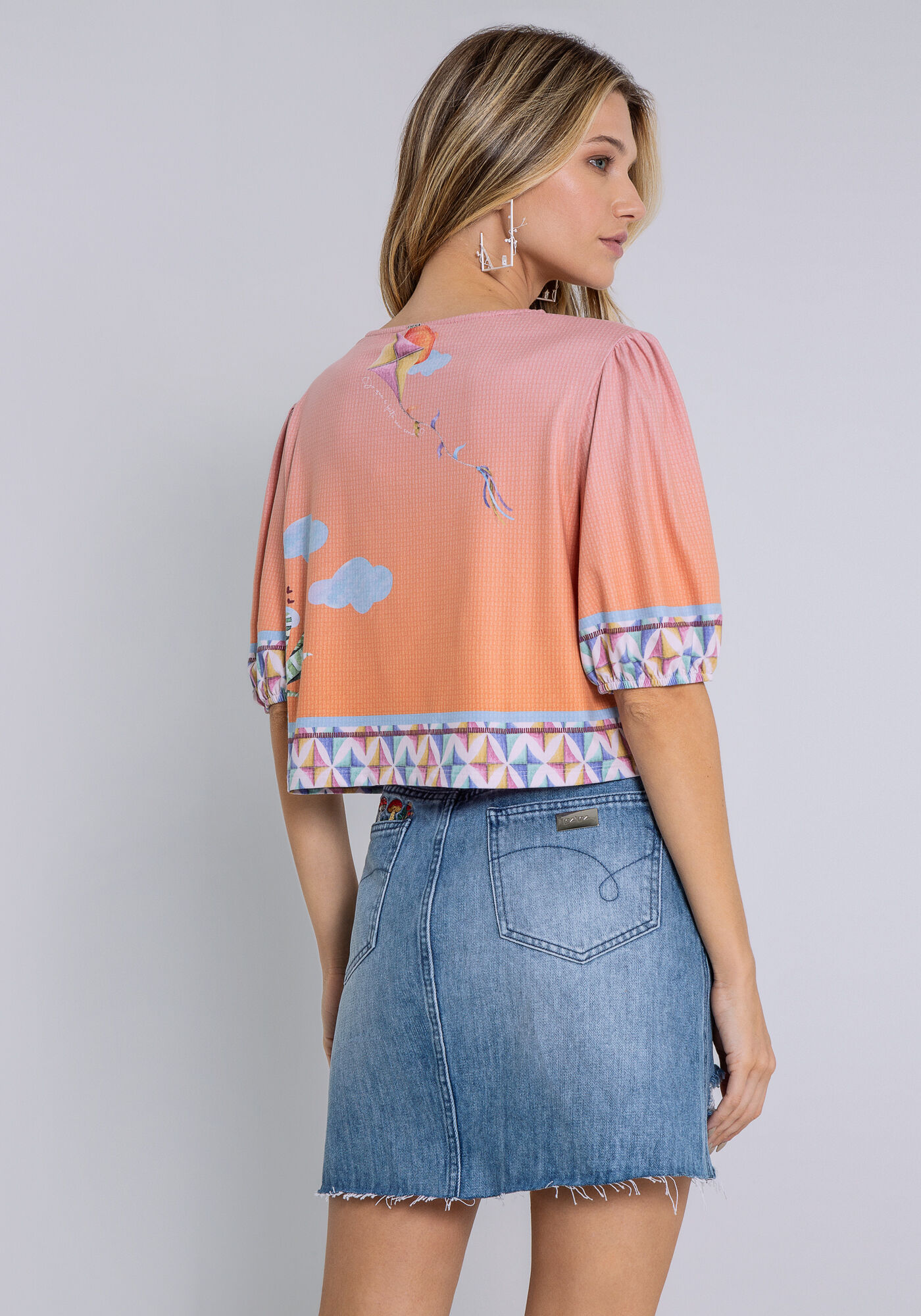 Blusa Cropped Ampla em Malha com Manga Bufante, LUDICA, large.